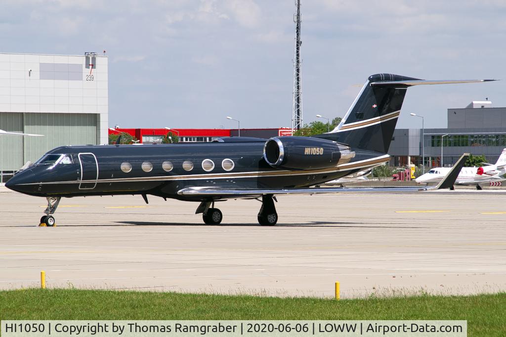 HI1050, 2002 Gulfstream Aerospace G-IV SP C/N 1482, private Gulfstream IV