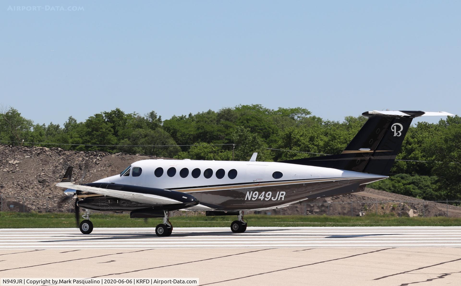 N949JR, 1994 Beech B300 King Air C/N FL-121, Beech B300