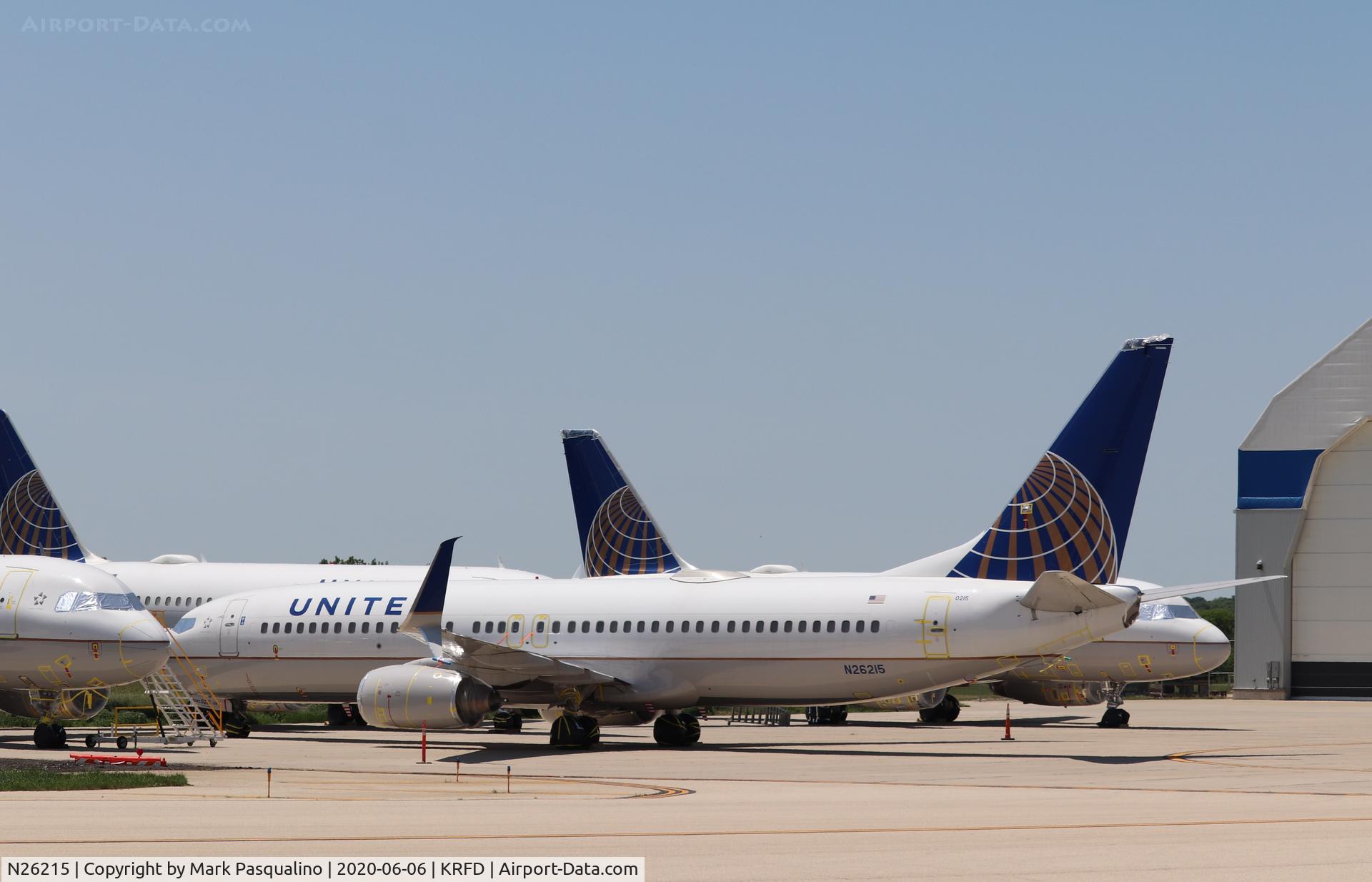 N26215, 1998 Boeing 737-824 C/N 28775, Boeing 737-824
