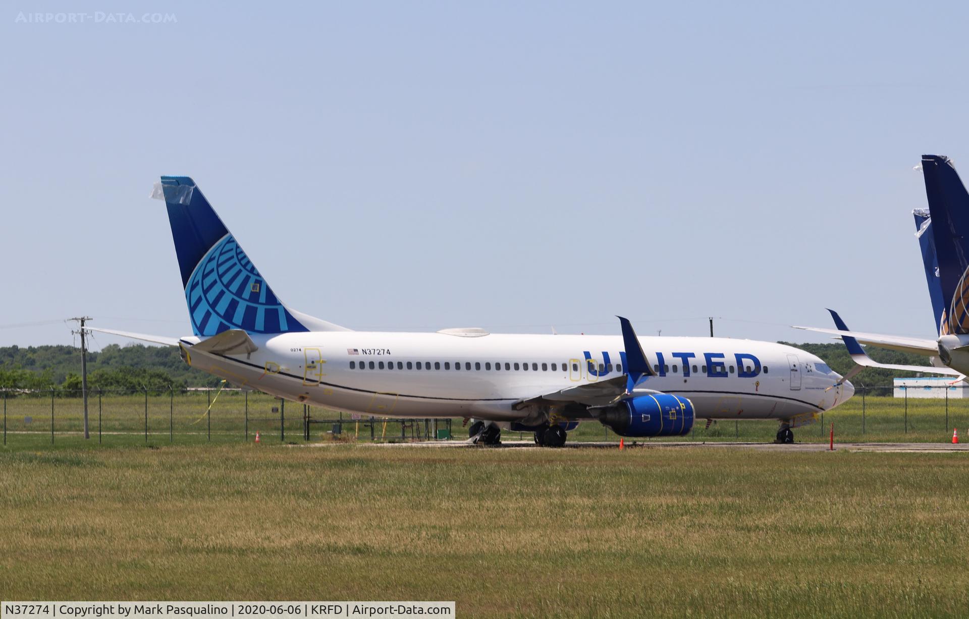 N37274, 2002 Boeing 737-824 C/N 31592, Boeing 737-824