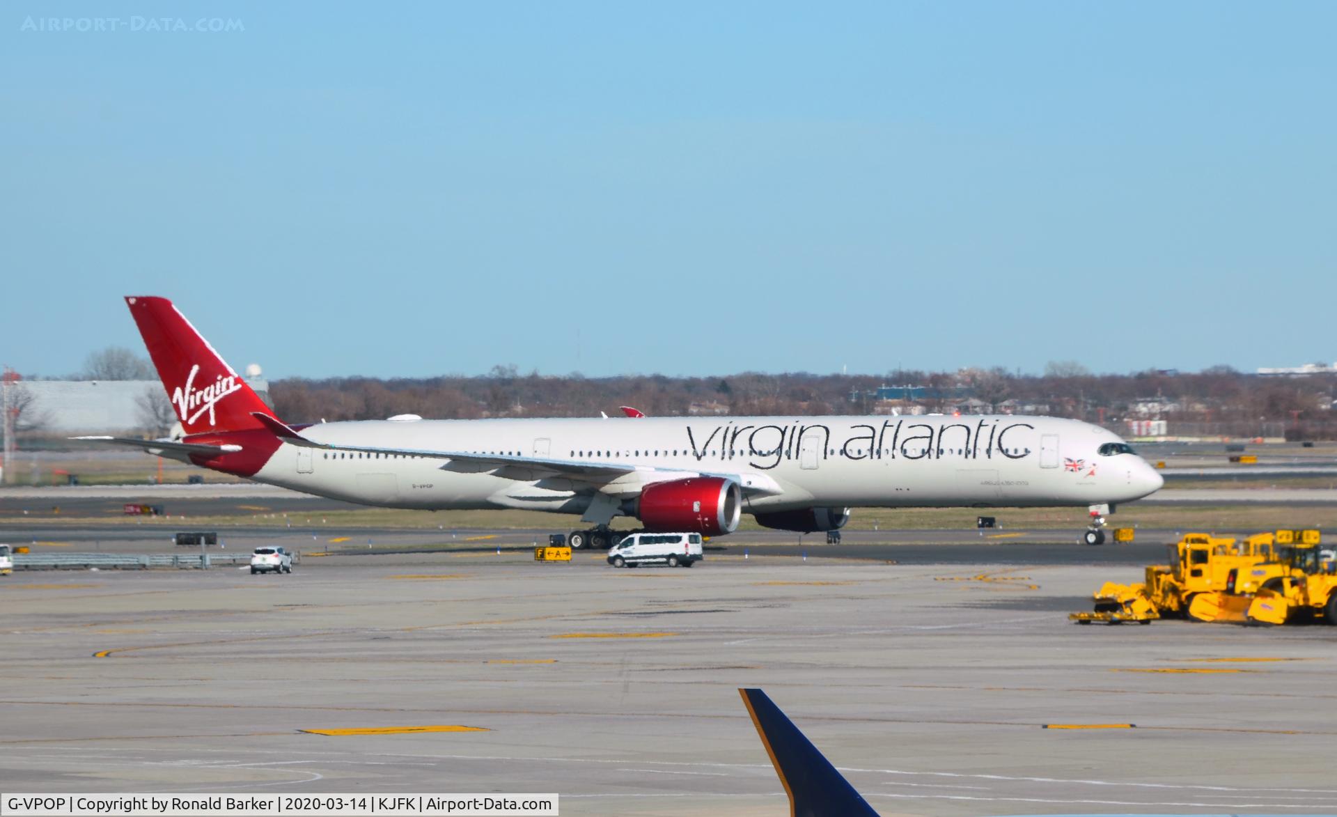 G-VPOP, 2019 Airbus A350-1041 C/N 298, Taxi JFK
