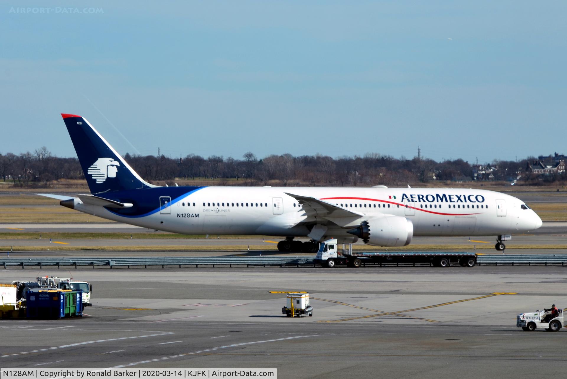 N128AM, 2019 Boeing 787-9 Dreamliner C/N 65313, Taxi JFK