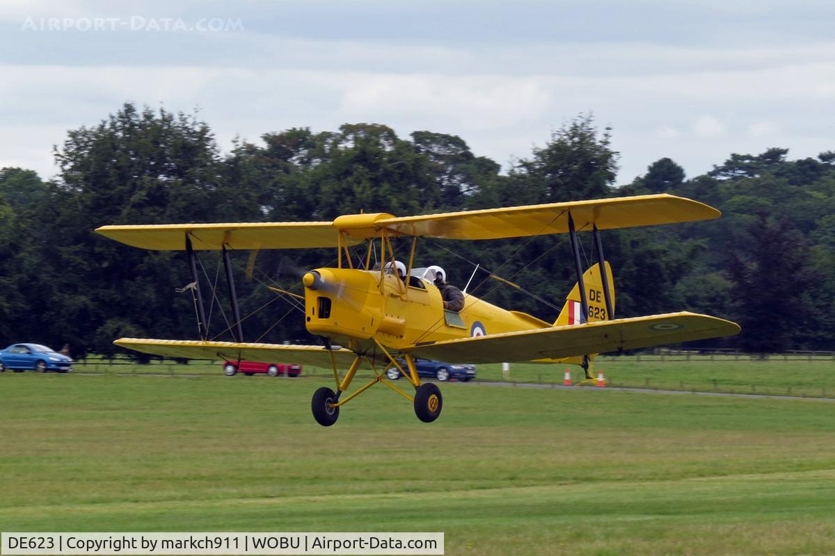 DE623, De Havilland DH-82A Tiger Moth II C/N 82043, about to land