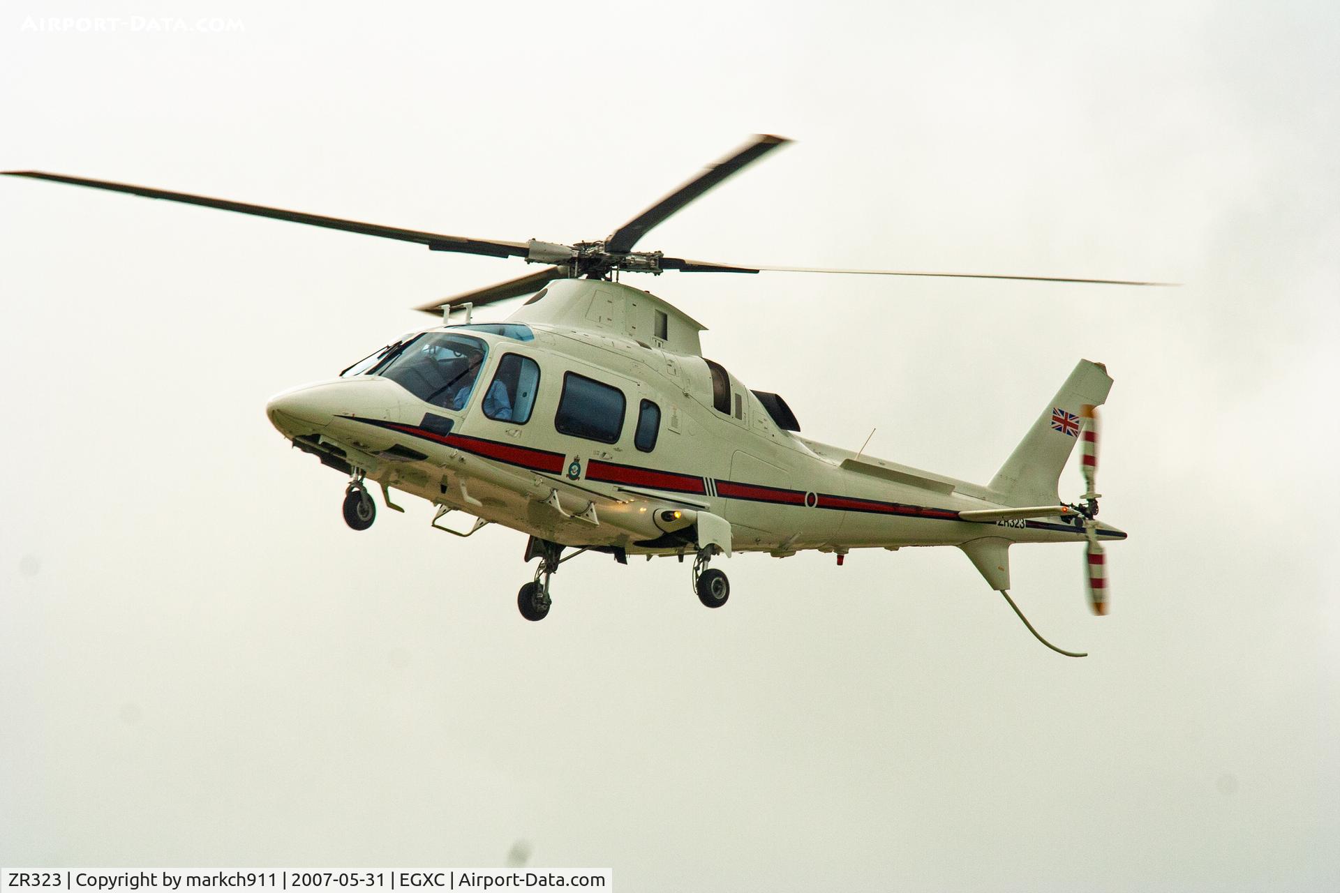 ZR323, 2006 Agusta A-109E Power C/N 11665, landing