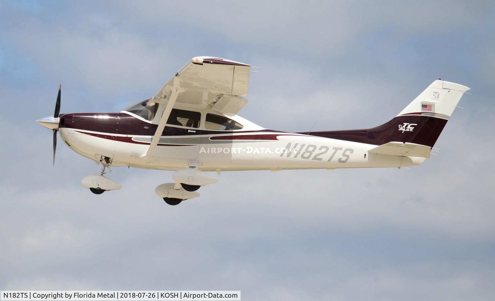 N182TS, 2004 Cessna T182T Turbo Skylane C/N T18208237, OSH 2018