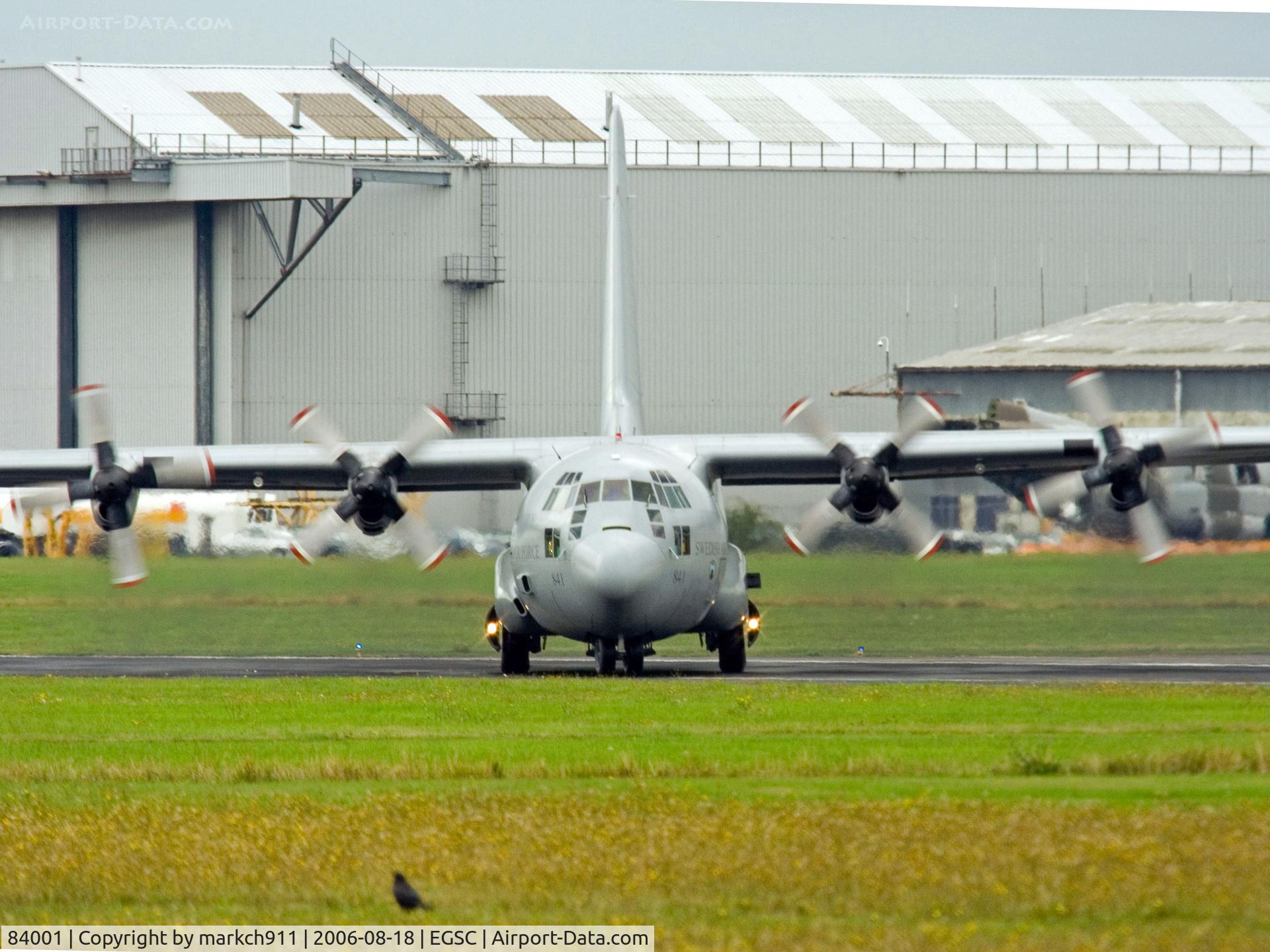 84001, 1964 Lockheed C-130H Hercules C/N 382-4039, about to take off