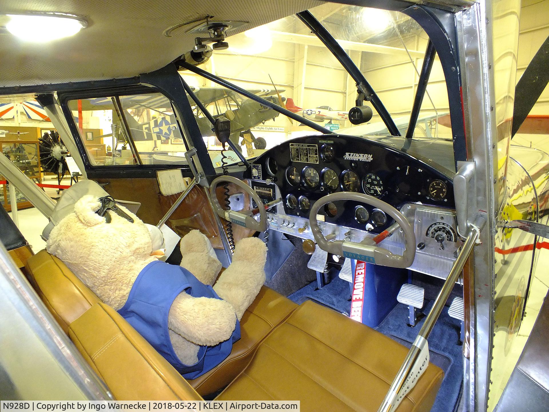 N928D, 1947 Stinson 108-2 Voyager C/N 108-2928, Stinson 108-2 Flying Station Wagon at the Aviation Museum of Kentucky, Lexington KY  #c