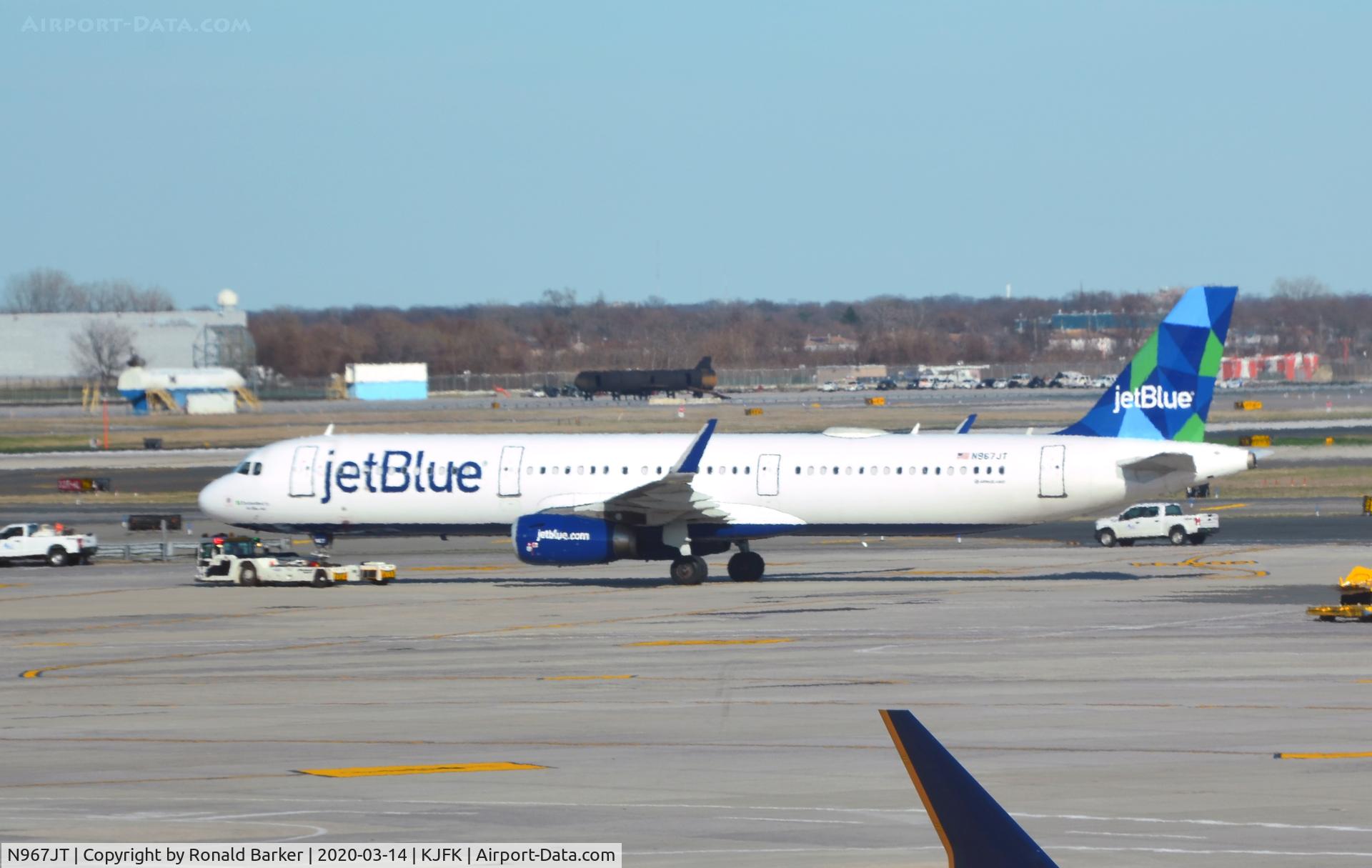 N967JT, 2016 Airbus A321-231 C/N 7257, Towed JFK