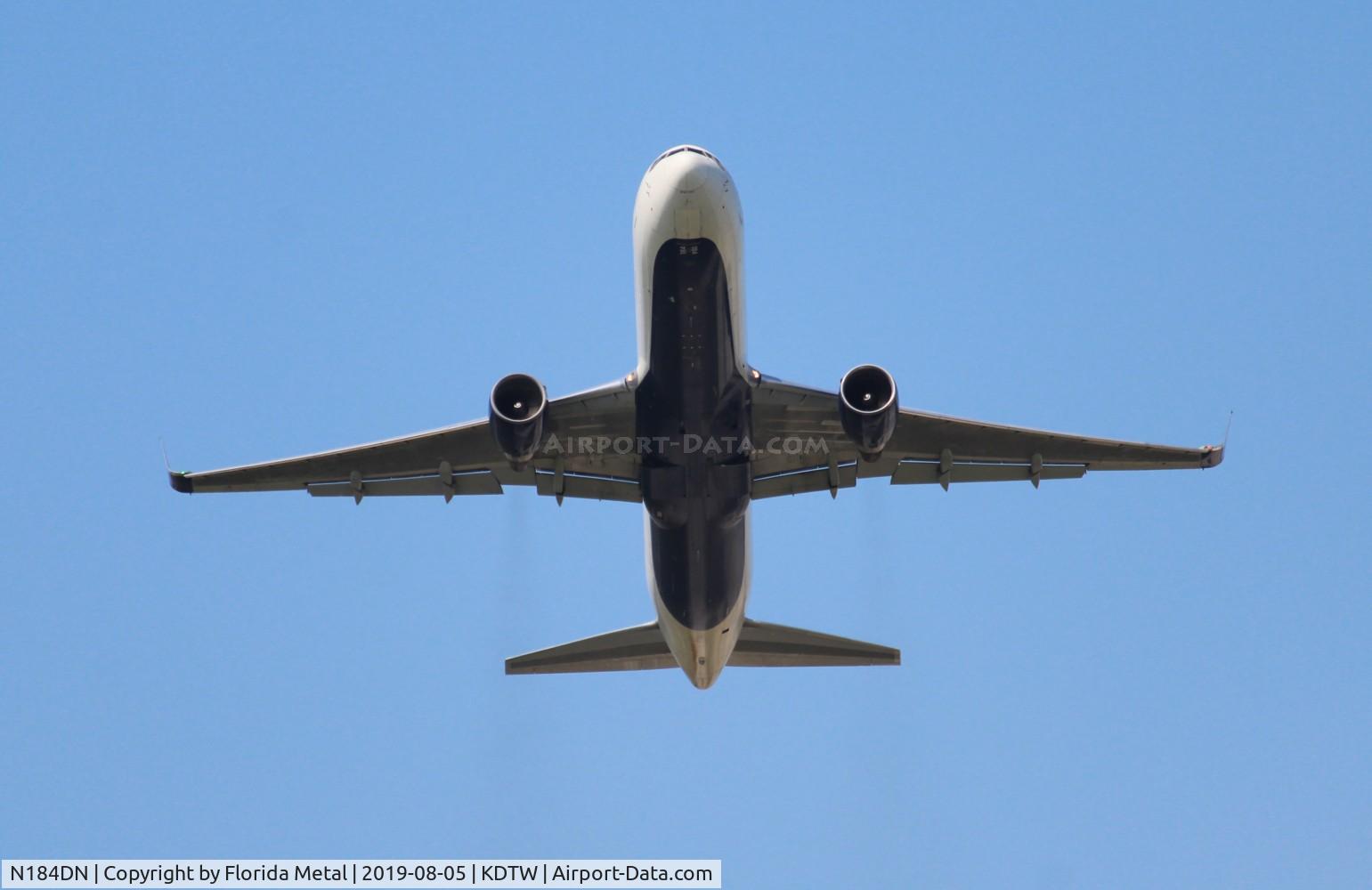 N184DN, 1993 Boeing 767-332 C/N 27111, DTW 2019