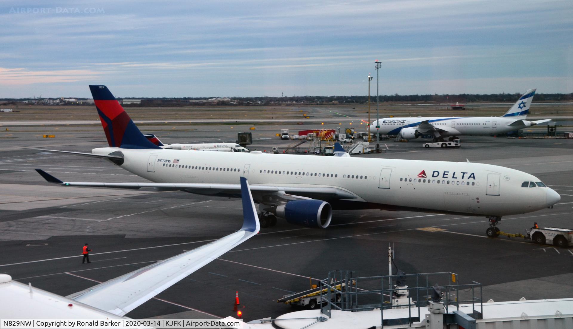 N829NW, 2016 Airbus A330-302 C/N 1721, Push back JFK