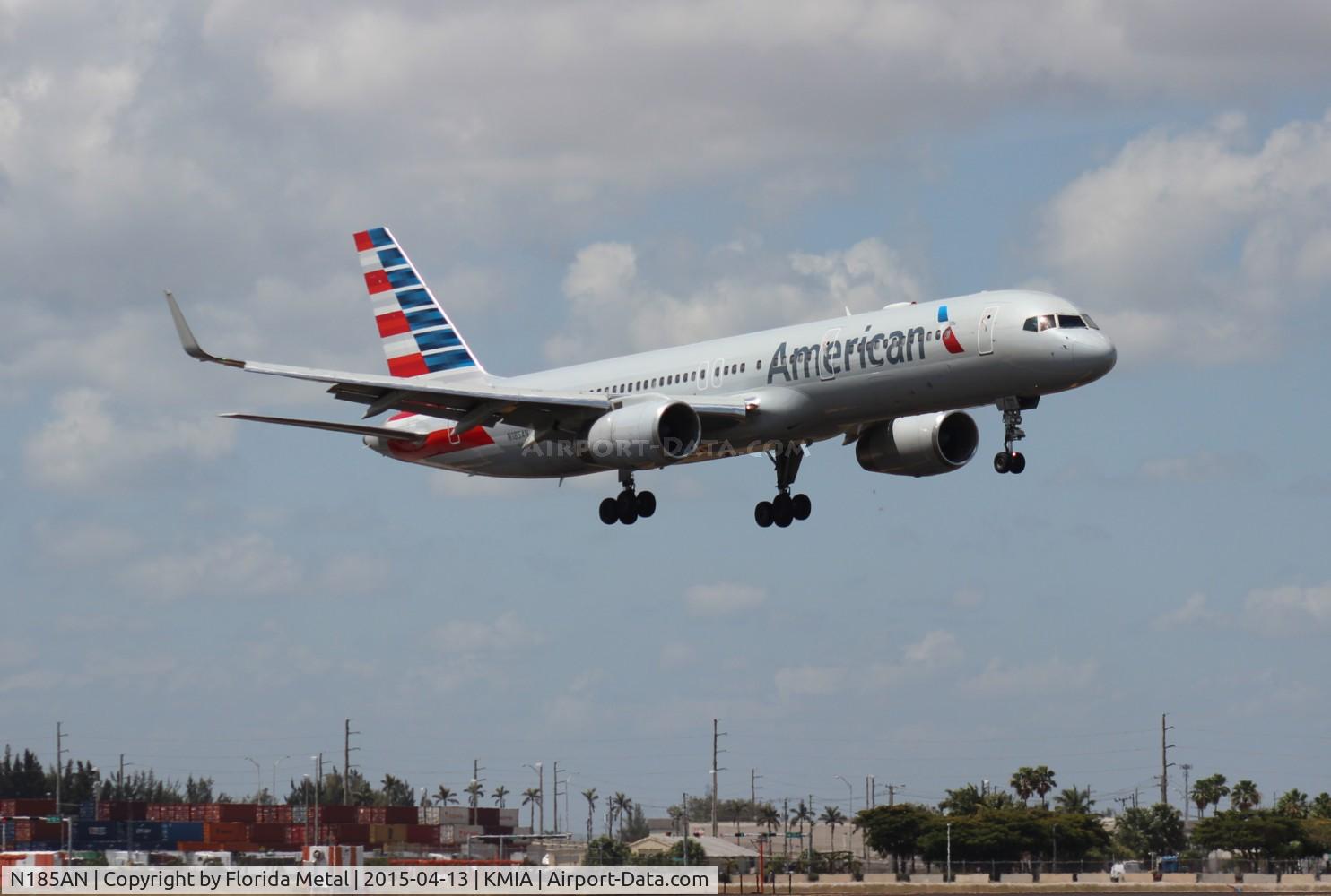 N185AN, 2001 Boeing 757-223 C/N 32379, MIA 2015