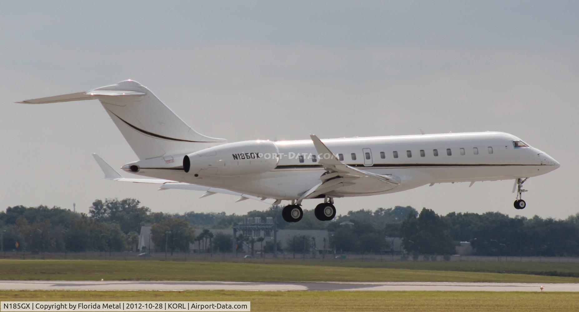 N185GX, 2005 Bombardier BD-700-1A10 Global Express C/N 9185, NBAA 2012