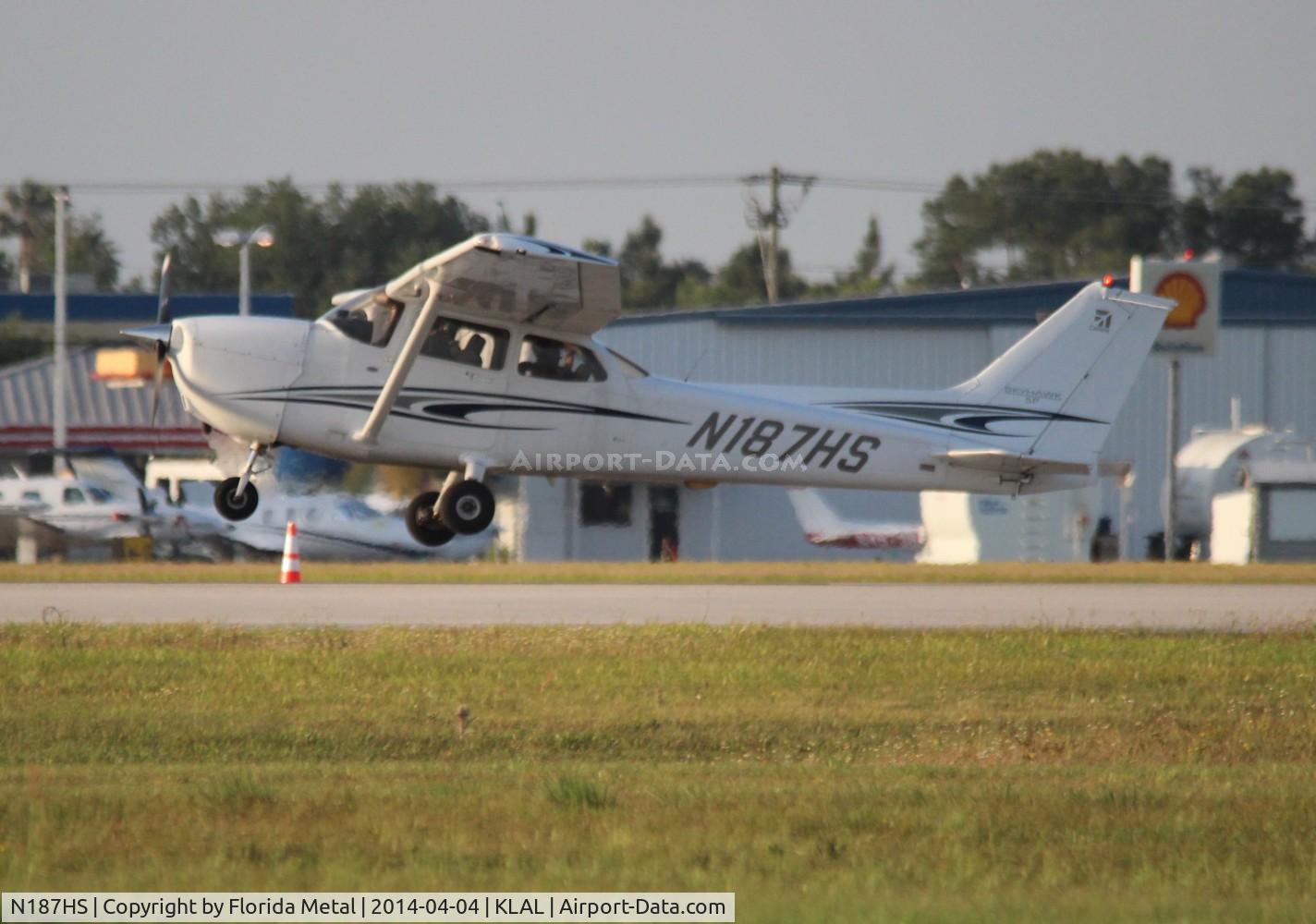 N187HS, 2005 Cessna 172S C/N 172S9945, SNF 2014