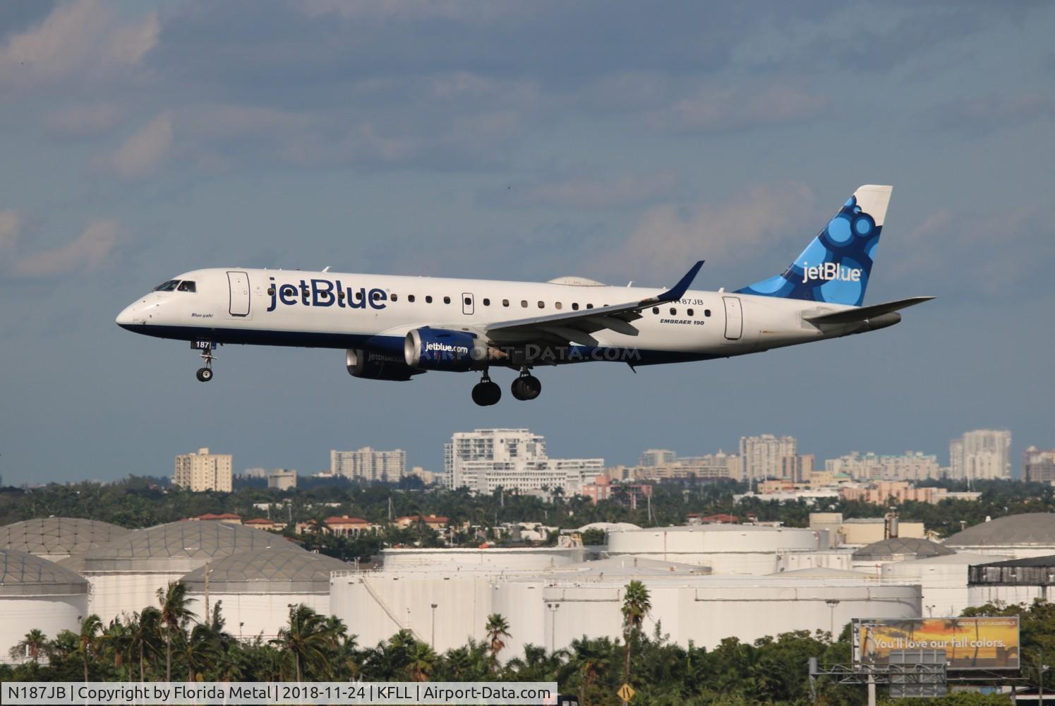 N187JB, 2005 Embraer 190AR (ERJ-190-100IGW) C/N 19000009, FLL 2018