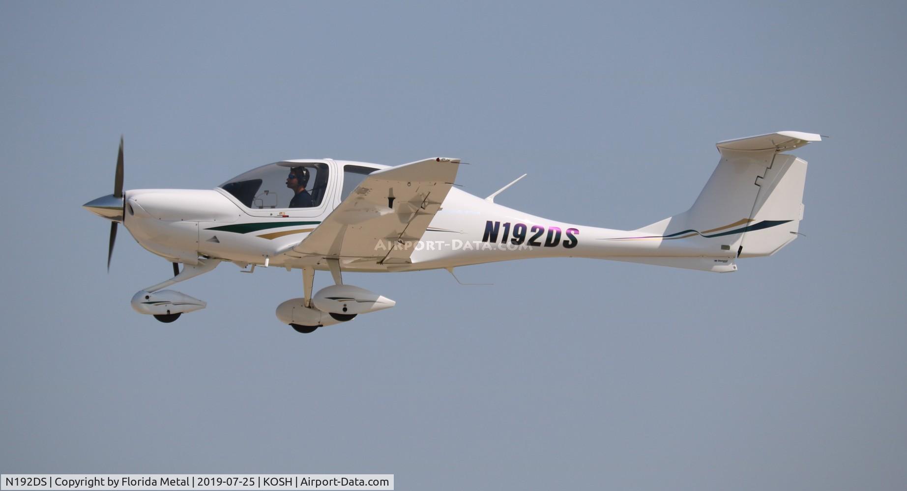 N192DS, 2005 Diamond DA-40 Diamond Star C/N 40.576, OSH 2019