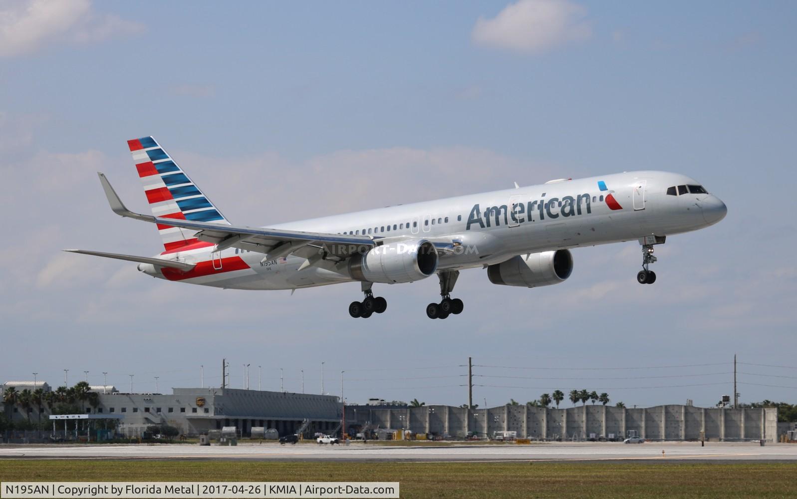 N195AN, 2001 Boeing 757-223 C/N 32389, MIA 2017