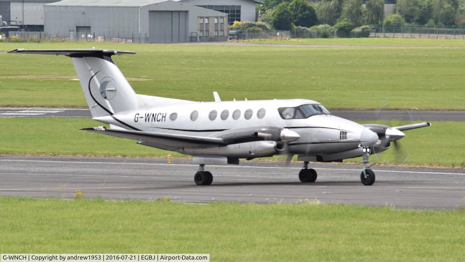 G-WNCH, 1986 Beech B200 Super King Air King Air C/N BB-1259, G-WNCH at Gloucestershire Airport.