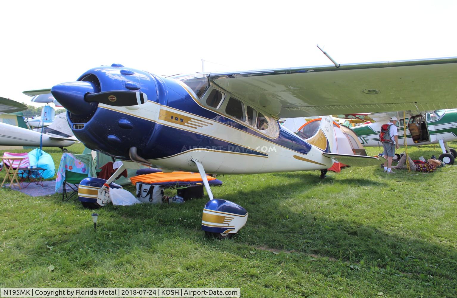 N195MK, 1952 Cessna 195B Businessliner C/N 7907, OSH 2018