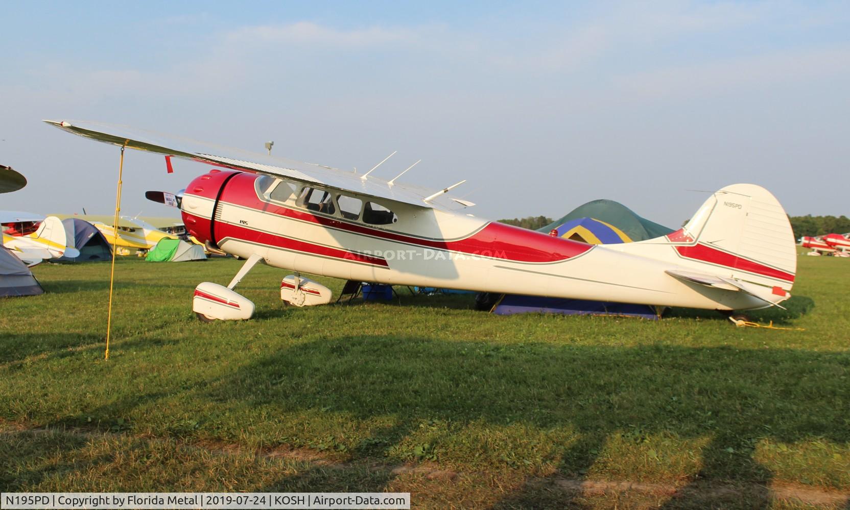 N195PD, 1950 Cessna 195 C/N 7460, OSH 2019