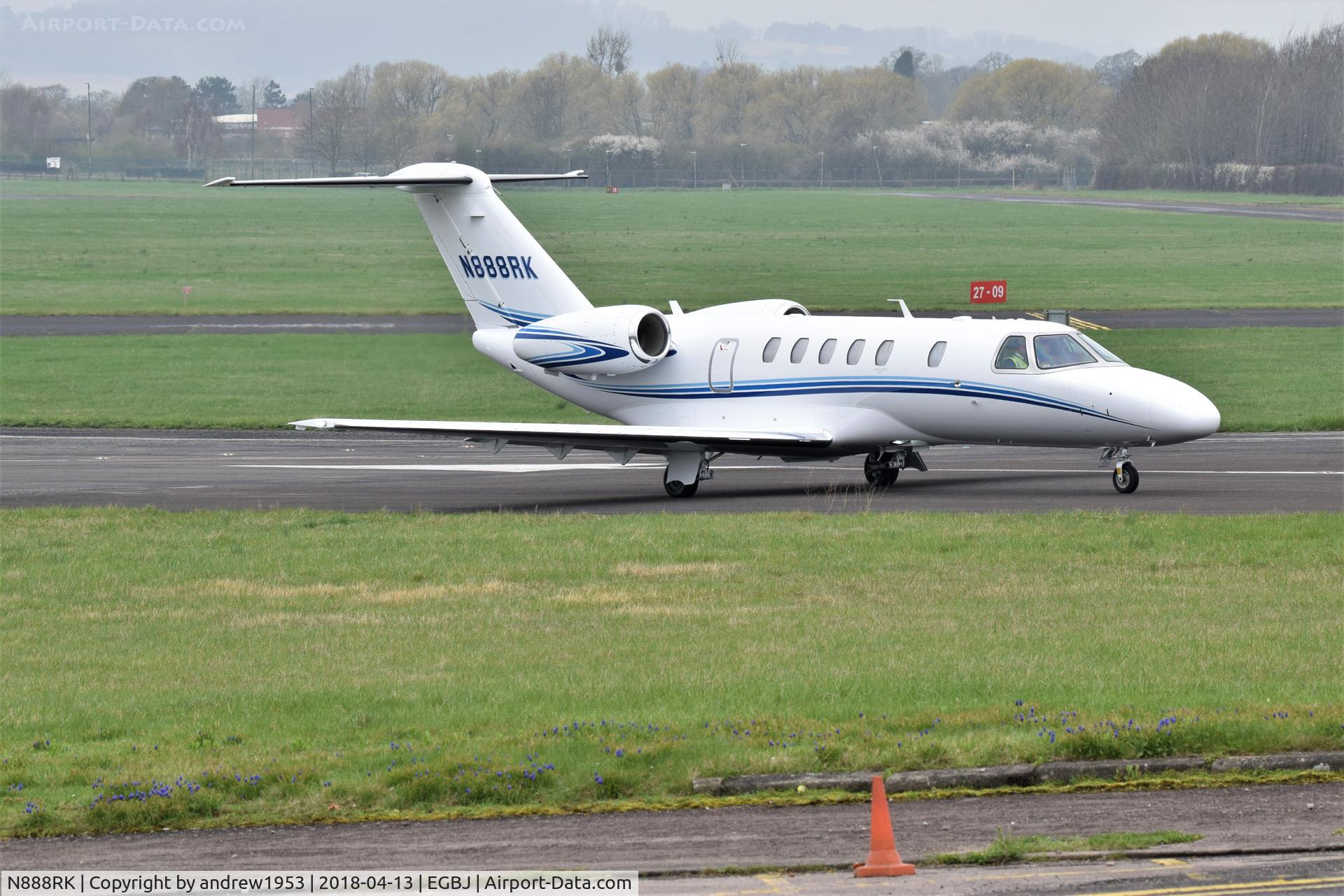 N888RK, 2006 Cessna 525B C/N 525B0097, N888RK at Gloucestershire Airport.
