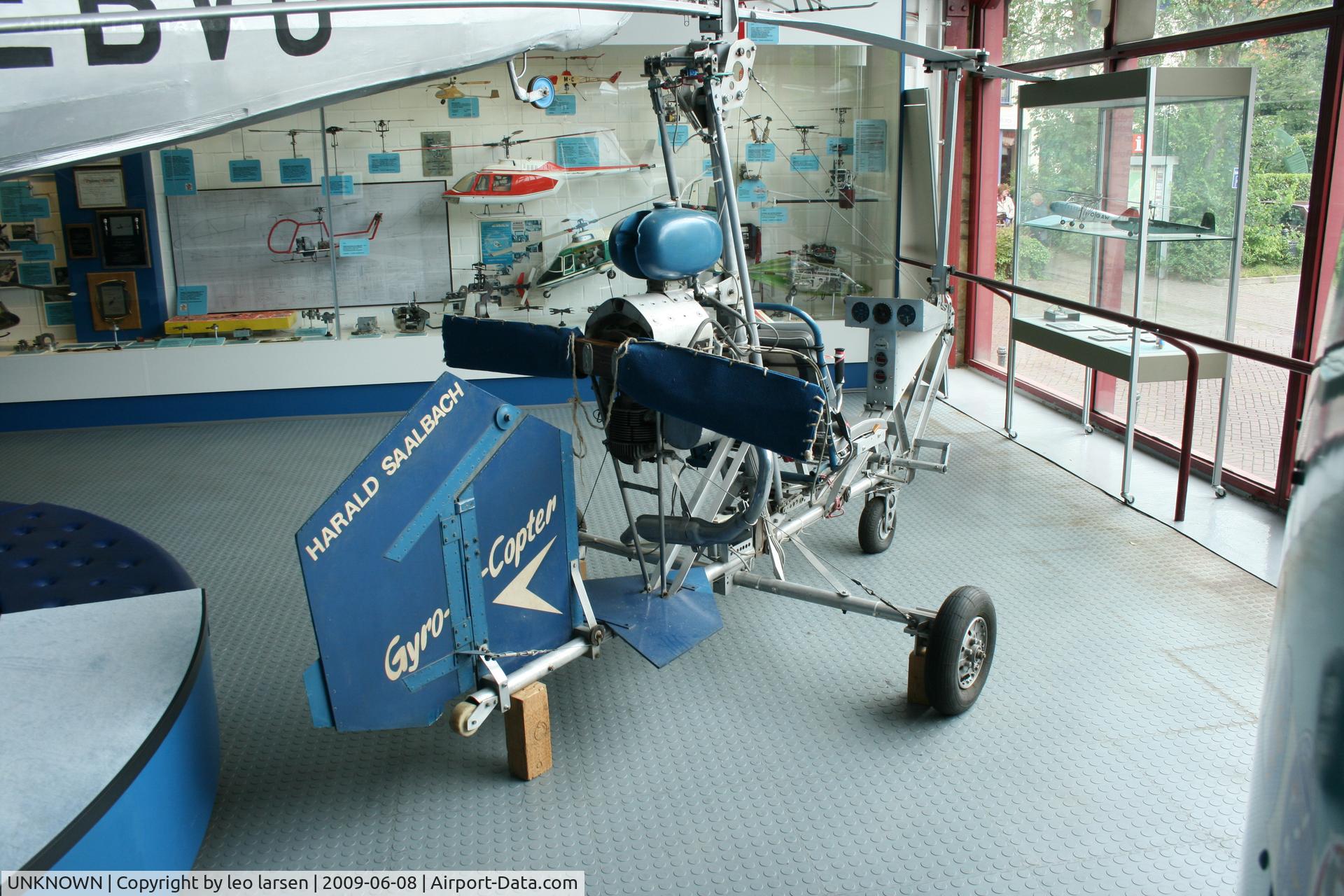 UNKNOWN, Unknown Unknown C/N Unknown, Bückeburg Helikopter Museum 8.6.2009