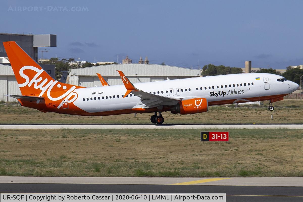 UR-SQF, 2013 Boeing 737-8H6 C/N 40151, Runway 31