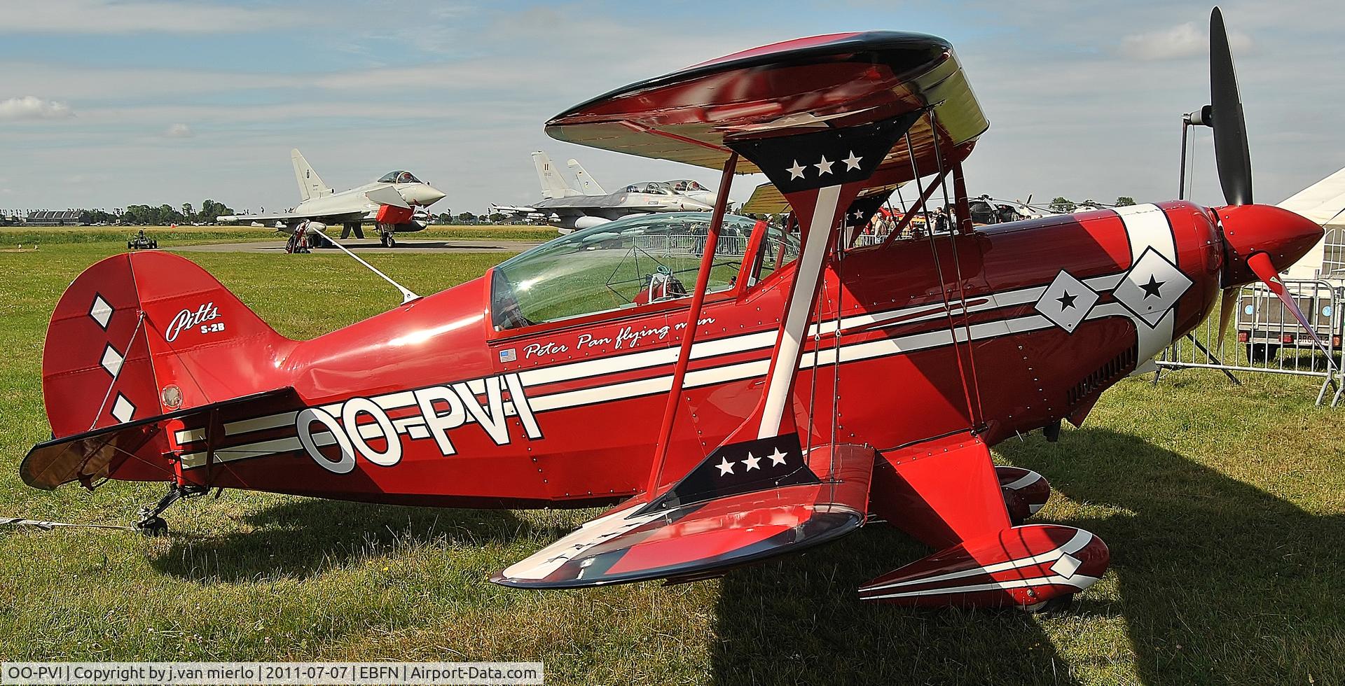 OO-PVI, 1988 Pitts S-2B Special C/N 5144, Koksijde 65years BAF 2011