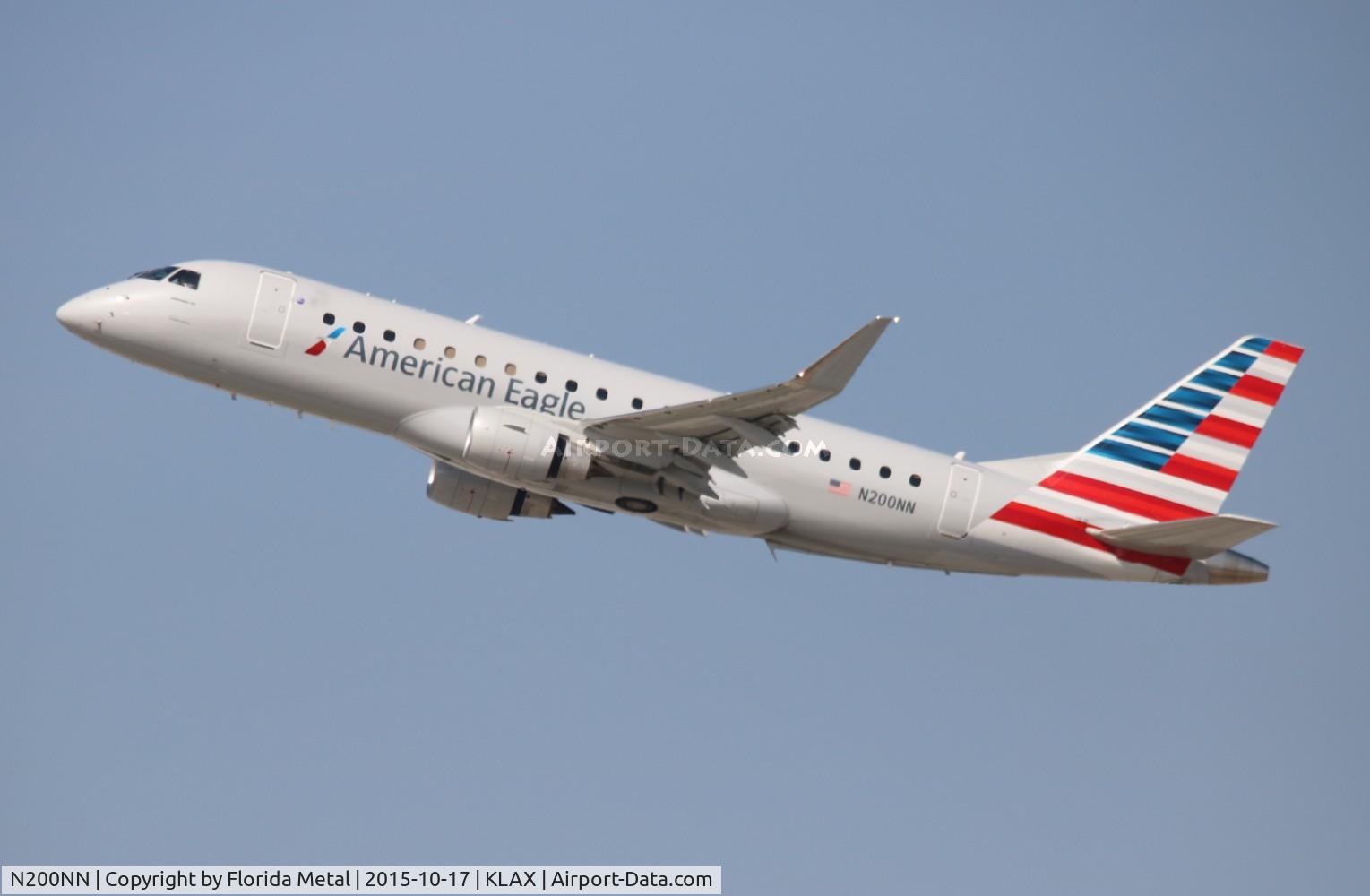 N200NN, 2015 Embraer 175LR (ERJ-170-200LR) C/N 17000456, LAX 2015