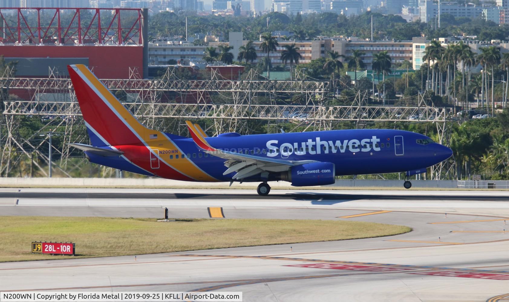 N200WN, 2005 Boeing 737-7H4 C/N 32482, FLL 2019