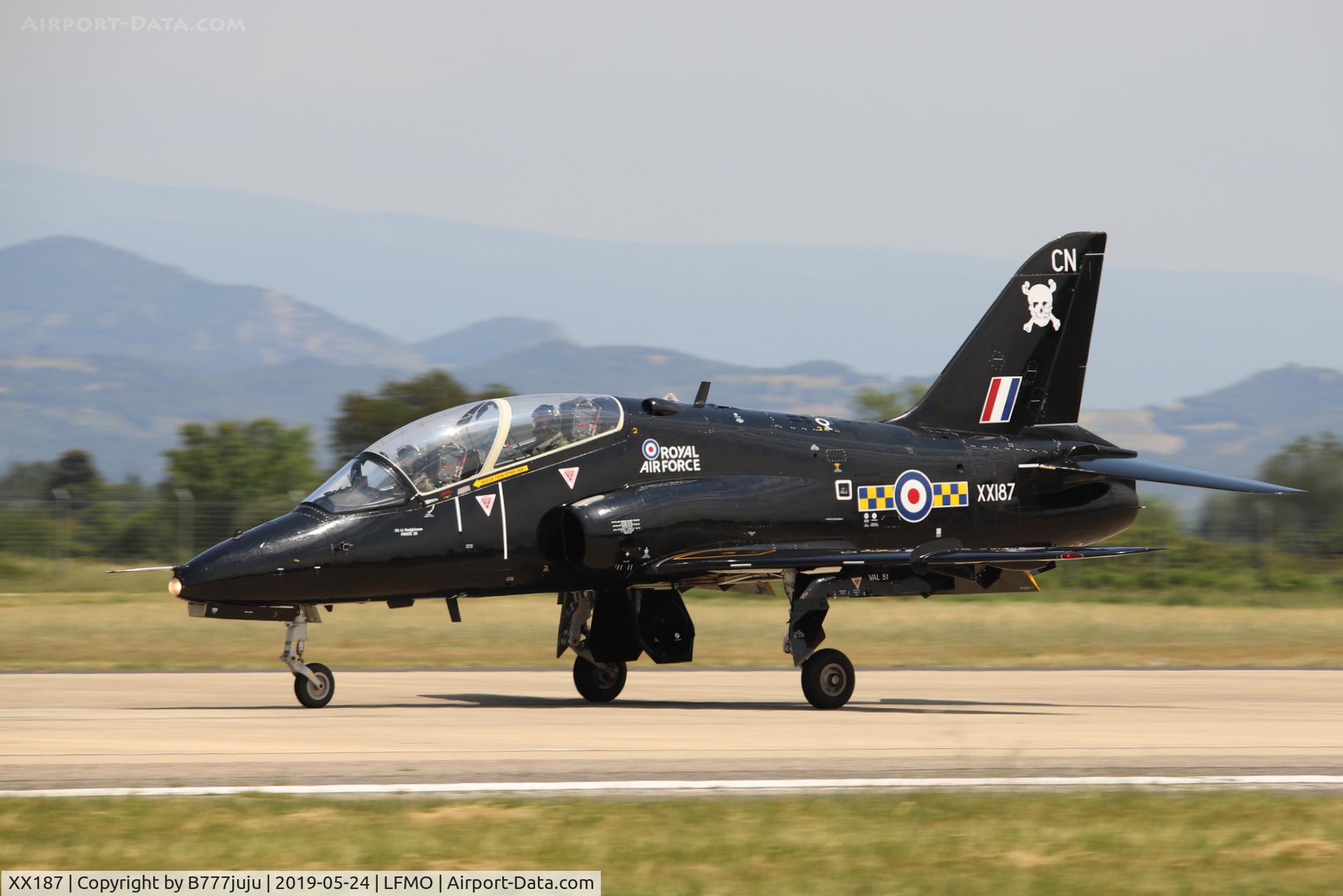 XX187, 1977 Hawker Siddeley Hawk T.1A C/N 034/312034, at Orange Airshow