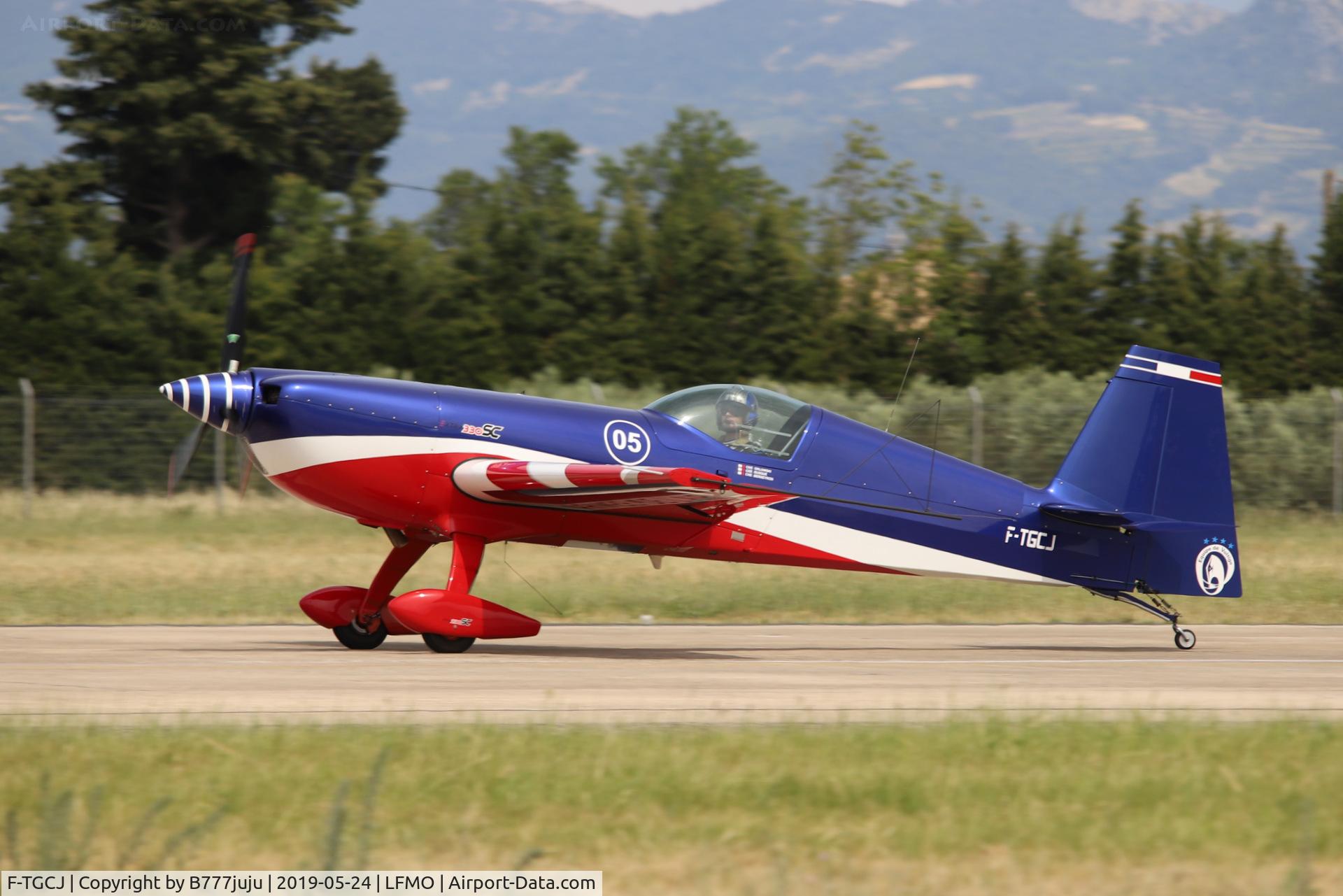 F-TGCJ, Extra EA-330SC C/N 05, at Orange Airshow
