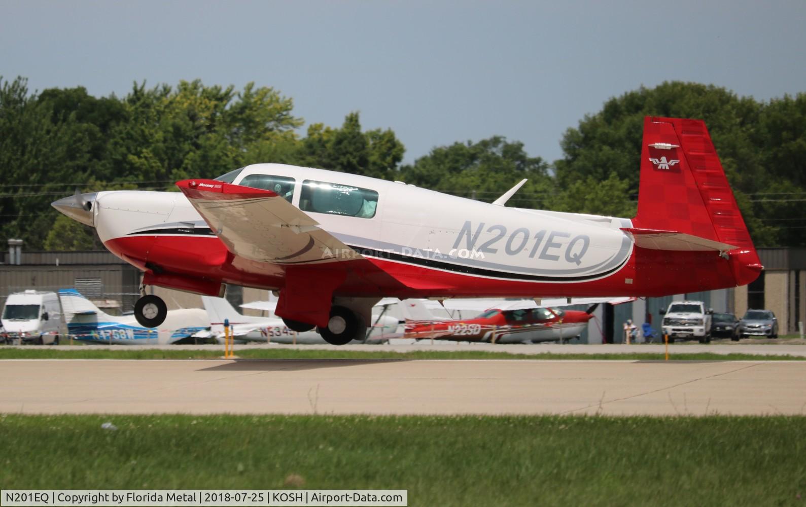 N201EQ, 1977 Mooney M20J 201 C/N 24-0162, OSH 2018