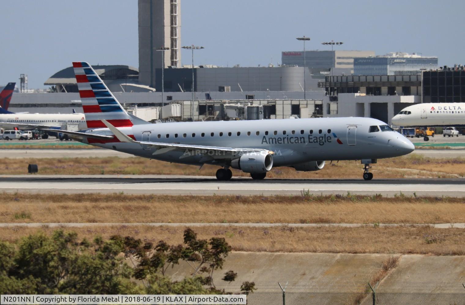 N201NN, 2015 Embraer 175LR (ERJ-170-200LR) C/N 17000461, LAX 2018