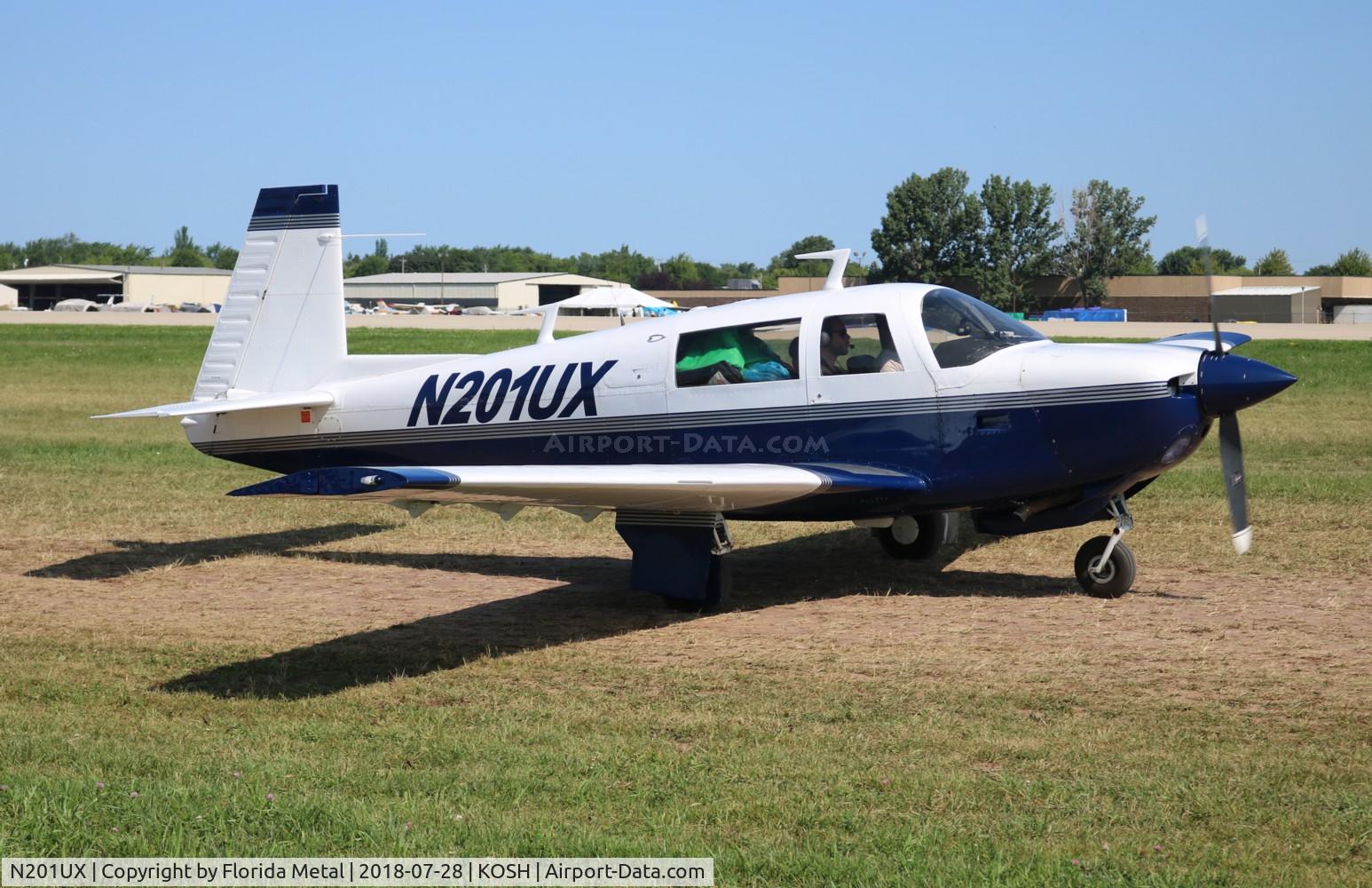 N201UX, 1977 Mooney M20J 201 C/N 24-0391, OSH 2018