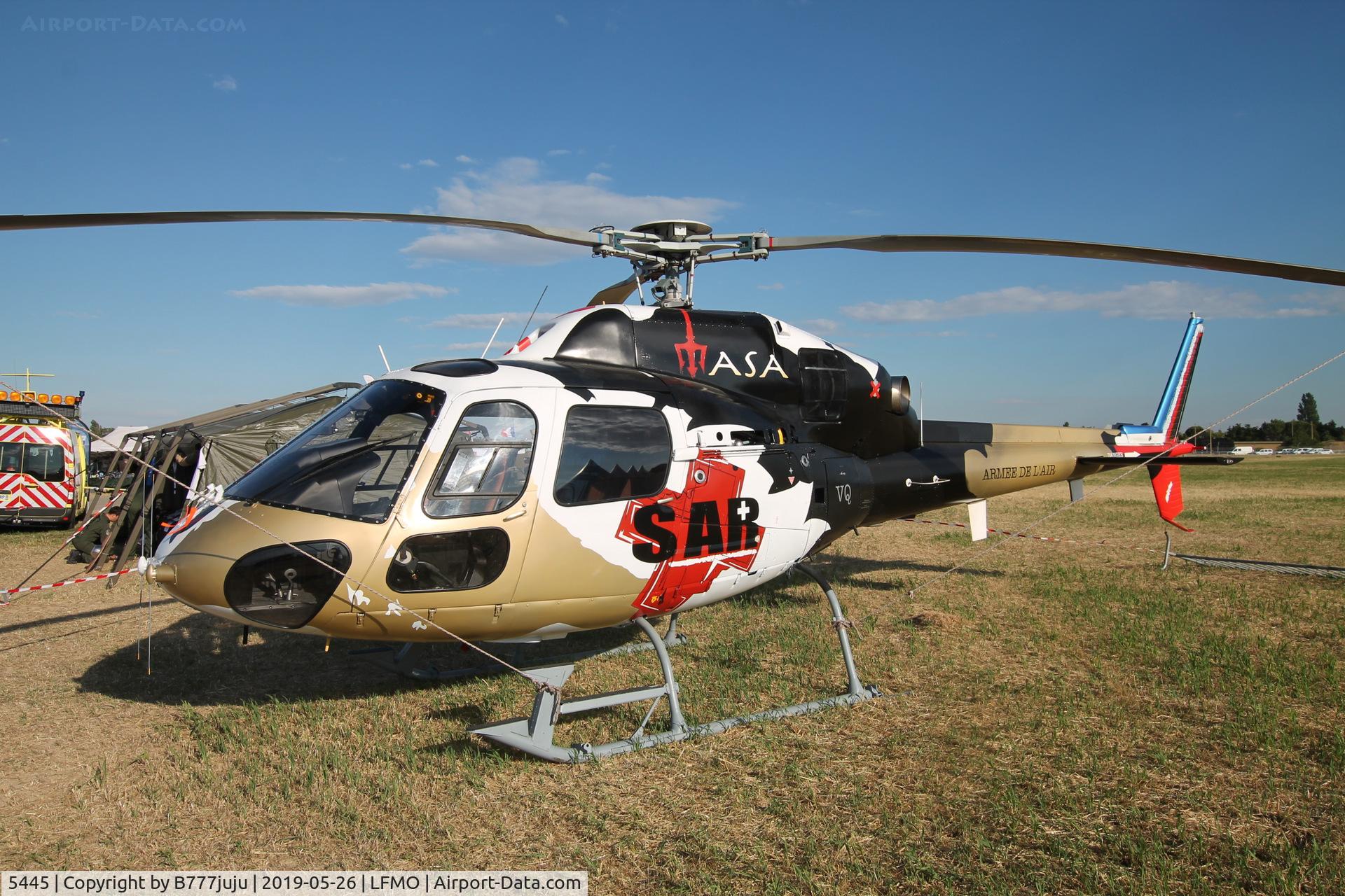 5445, Aérospatiale AS-555AN Fennec C/N 5445, at Orange Airshow