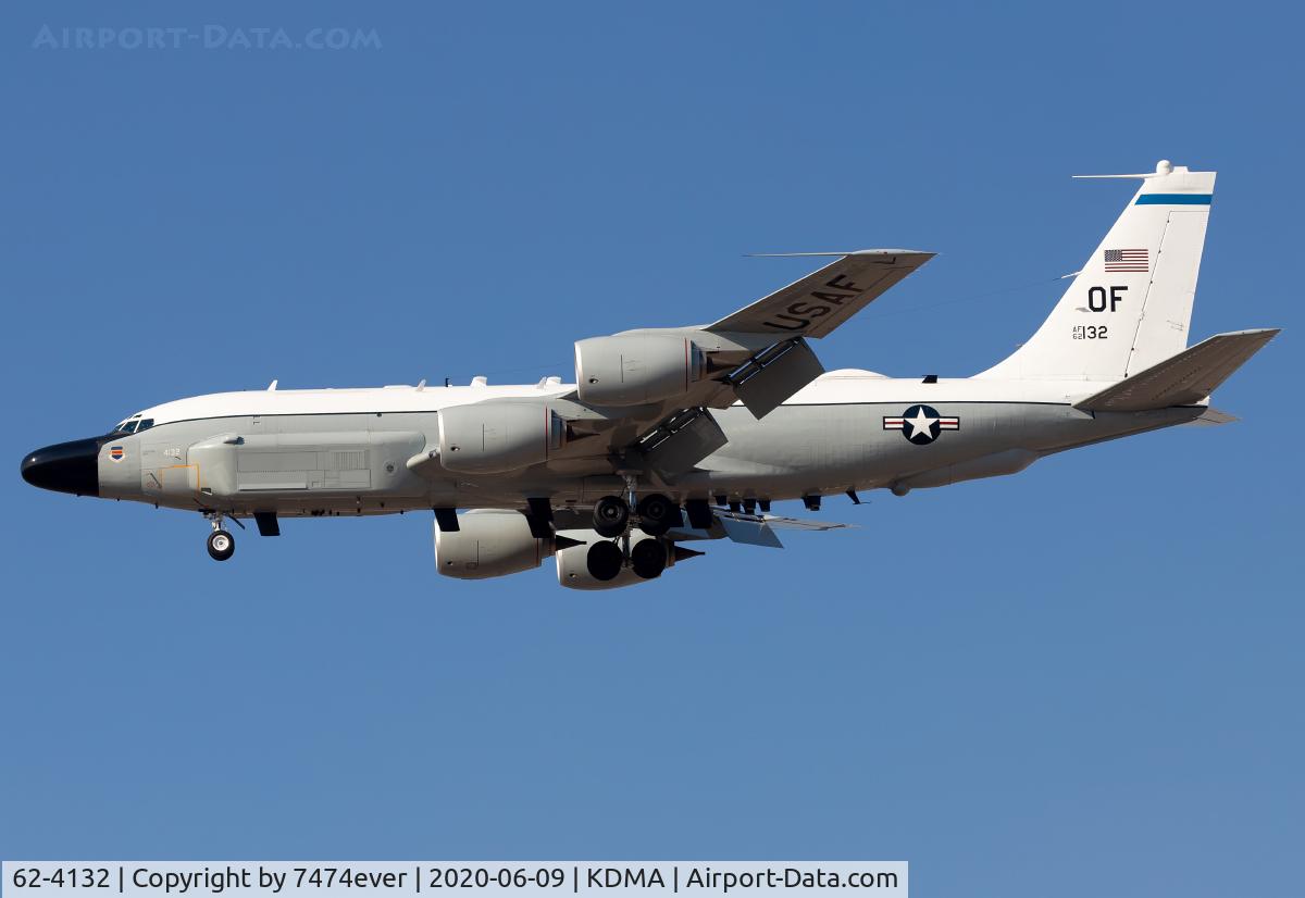 62-4132, 1962 Boeing RC-135W Rivet Joint C/N 18472, SNOOP24