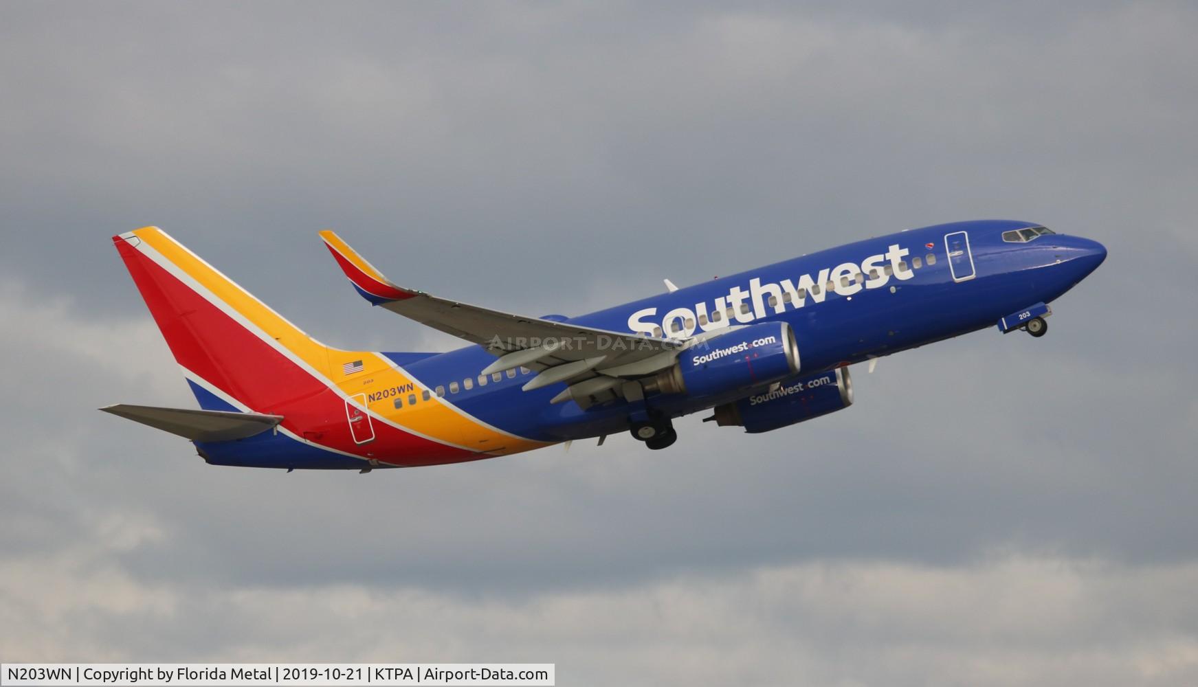 N203WN, 2005 Boeing 737-7H4 C/N 32483, TPA 2019