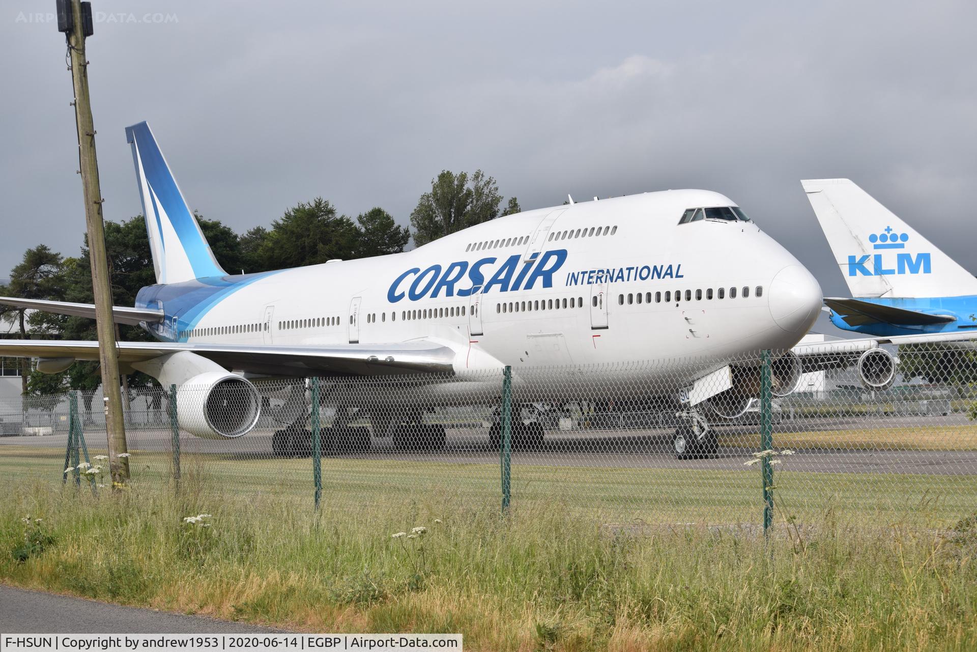 F-HSUN, 1993 Boeing 747-422 C/N 26880, F-HSUN at Cotswold Airport awaiting parting out.