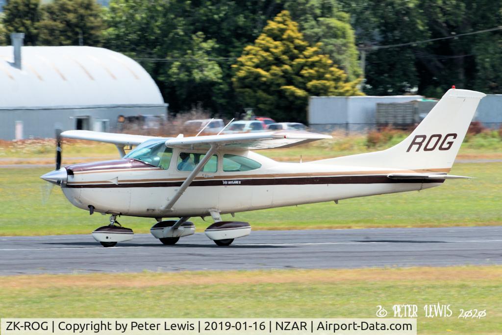 ZK-ROG, Cessna T182 Skylane C/N 18267902, R R Dickie, Waverley