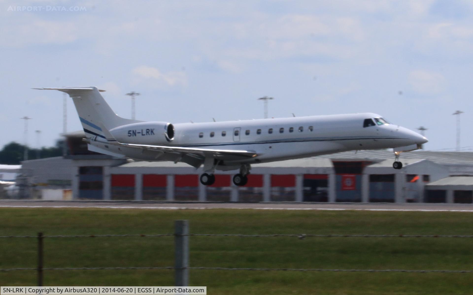 5N-LRK, 2007 Embraer EMB-135BJ Legacy C/N 14501021, Departing STN