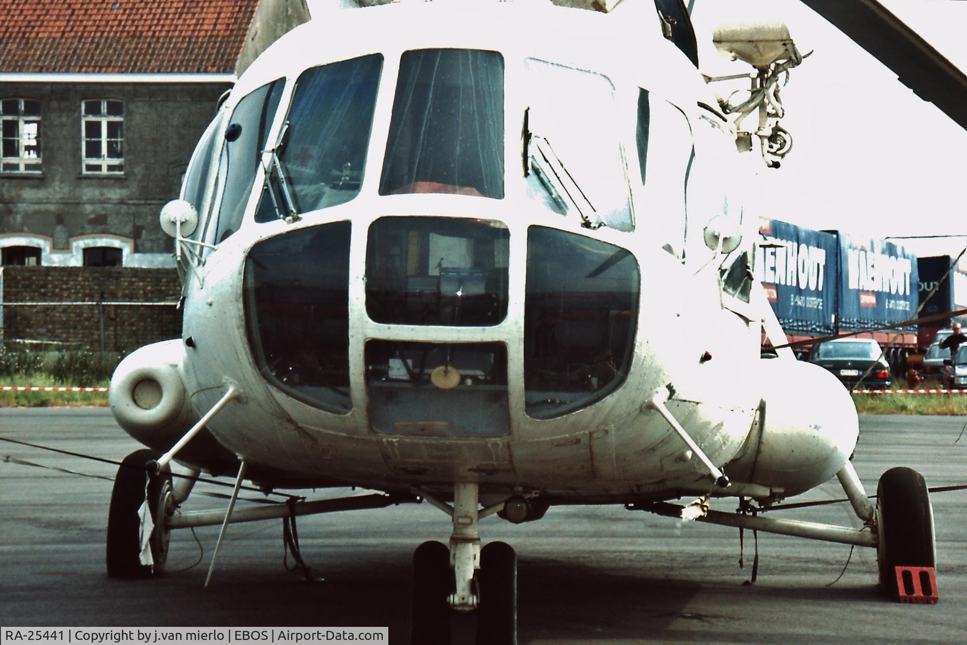 RA-25441, Mil Mi-8MTV-1 Hip C/N 95582, Ostend, Belgium