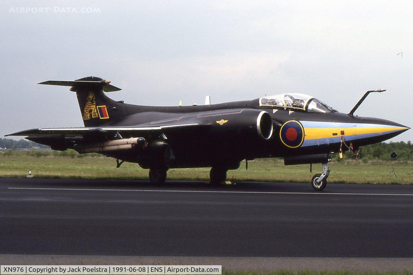 XN976, 1964 Hawker Siddeley Buccaneer S.2B C/N B3-03-63, XN976 of 208 Sqdn at Twente AFB