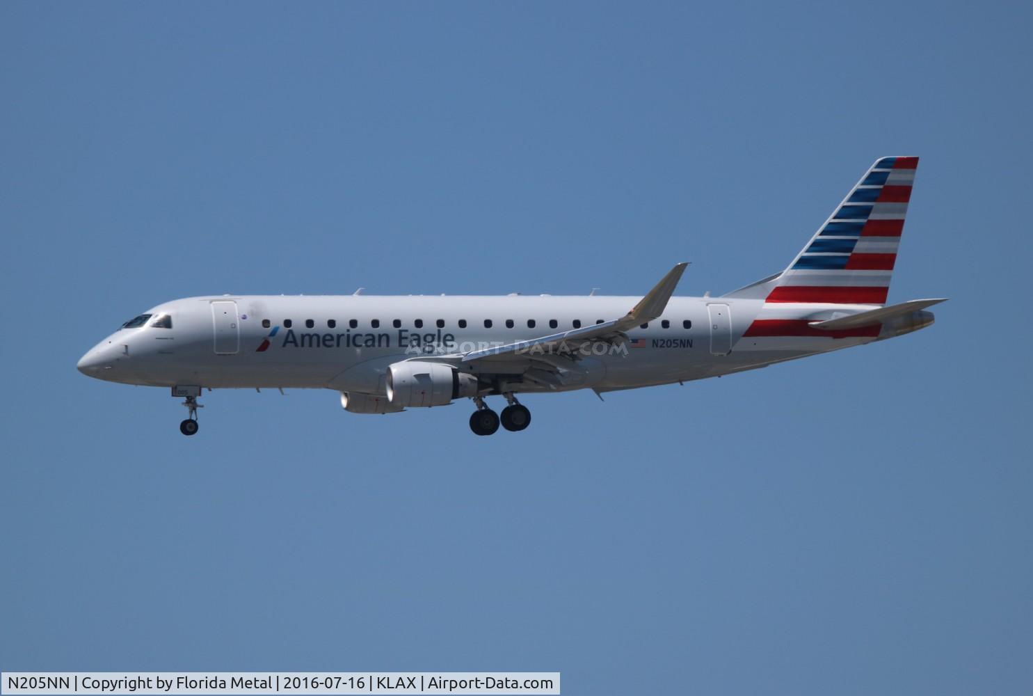 N205NN, 2015 Embraer 175LR (ERJ-170-200LR) C/N 17000481, LAX 2016