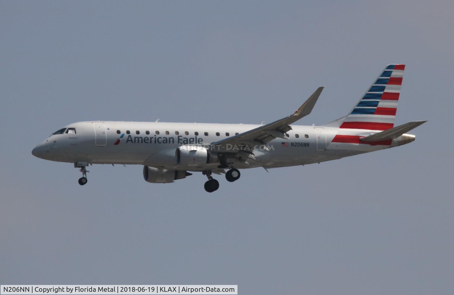 N206NN, 2015 Embraer 175LR (ERJ-170-200LR) C/N 17000489, LAX 2018