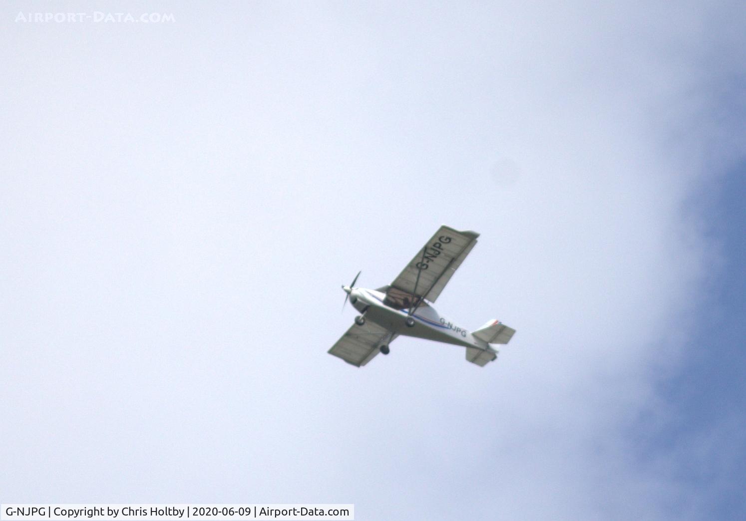 G-NJPG, 2013 Best Off Skyranger Nynja 912S(1) C/N BMAA/HB/636, Over Potters Bar on a flight from Redhill to Elstree