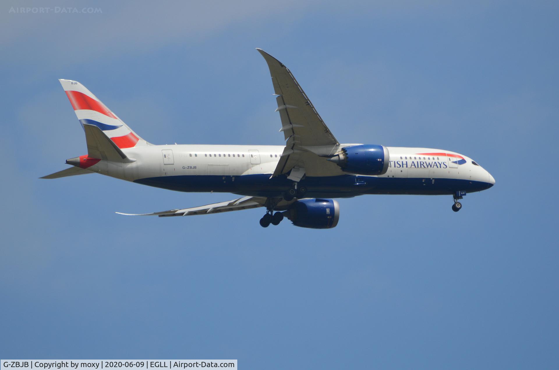 G-ZBJB, 2013 Boeing 787-8 Dreamliner C/N 38610, Boeing 787-9 Dreamliner on finals to 9R London Heathrow.