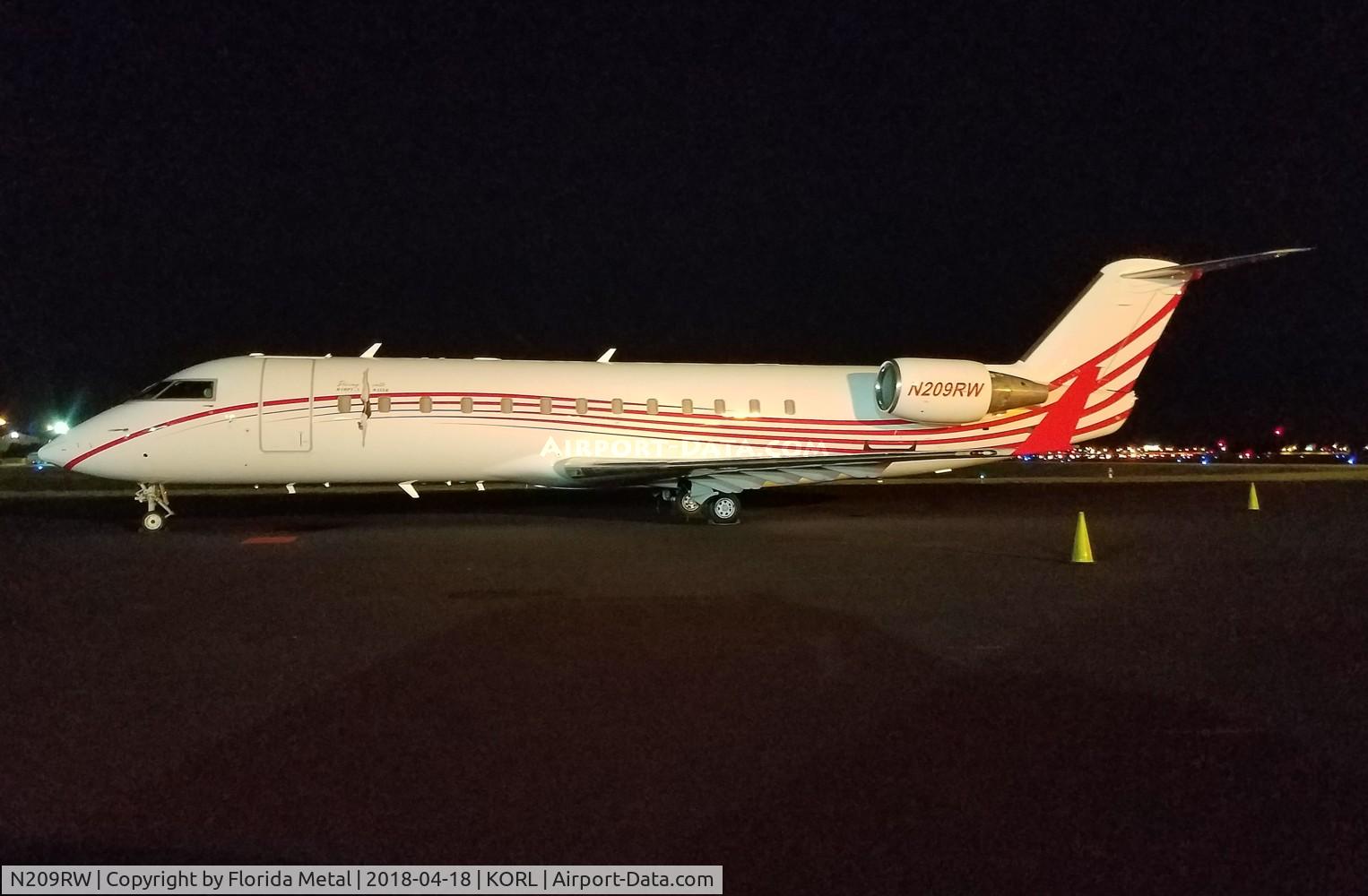 N209RW, 2003 Canadair CRJ-200ER (CL-600-2B19) C/N 7864, Challenger 850