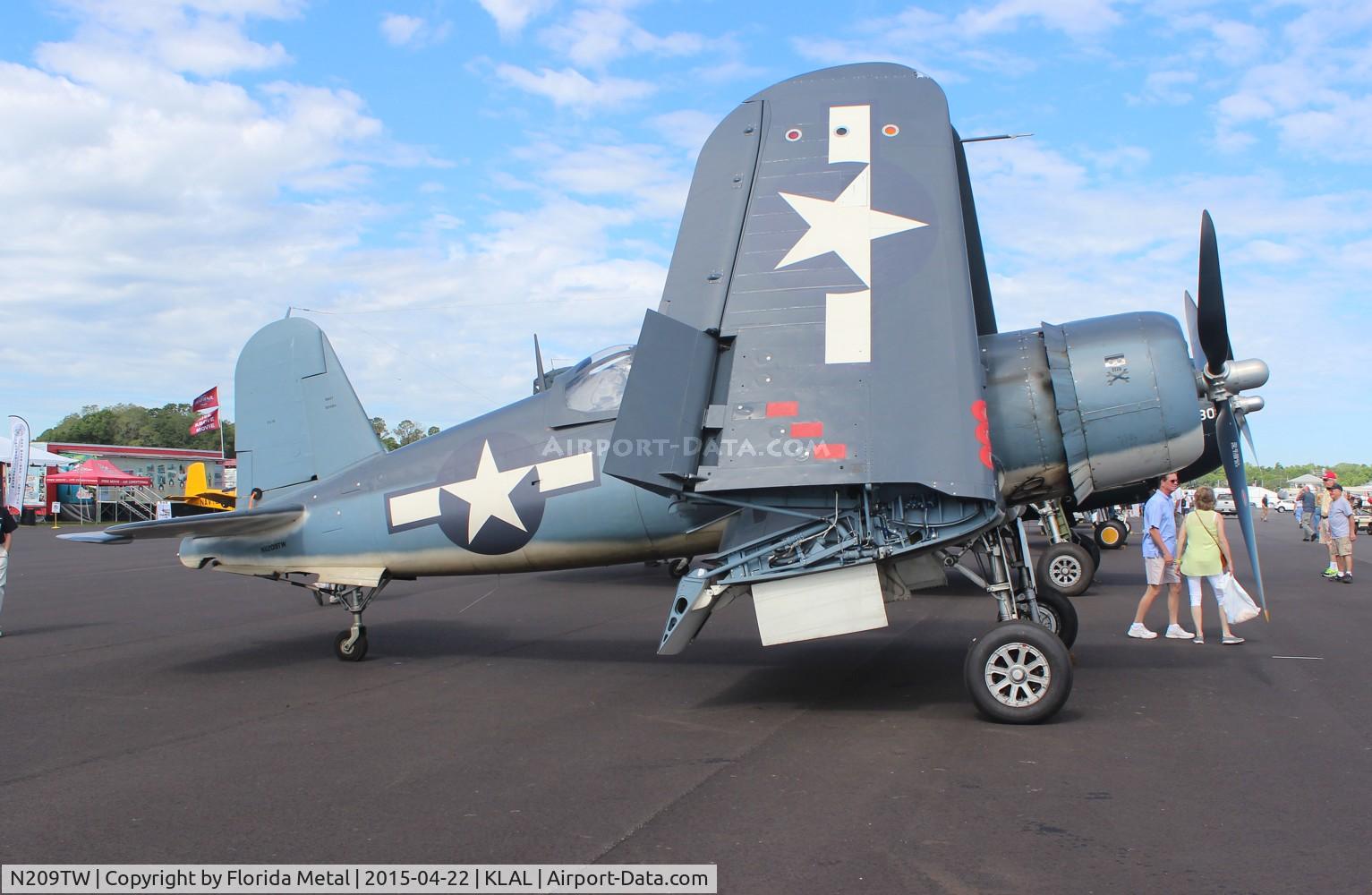 N209TW, Goodyear FG-1D Corsair C/N 3750, SNF 2015
