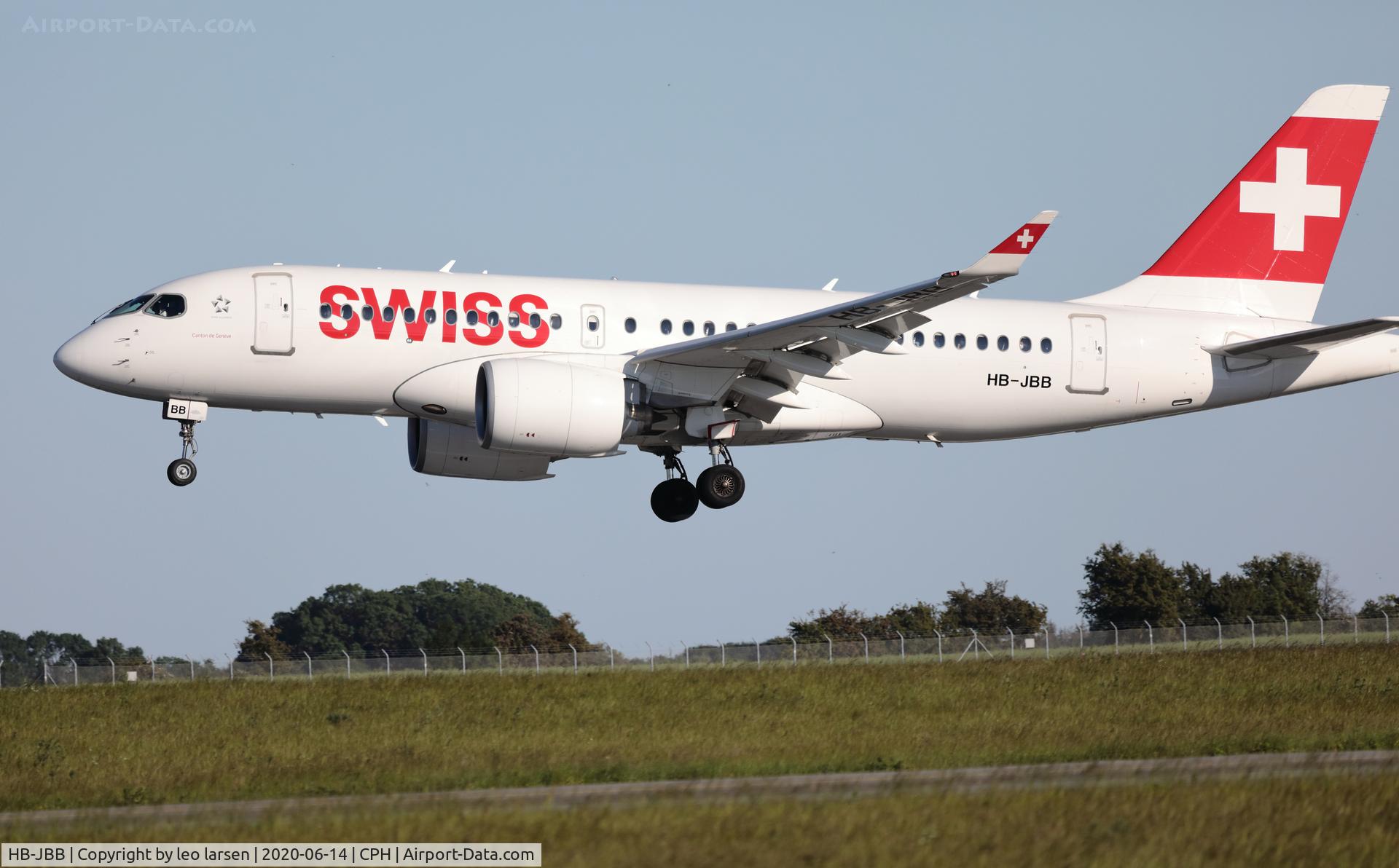 HB-JBB, 2016 Bombardier CSeries CS100 (BD-500-1A10) C/N 50011, Copenhagen 14.6.2020 L/D R-04L