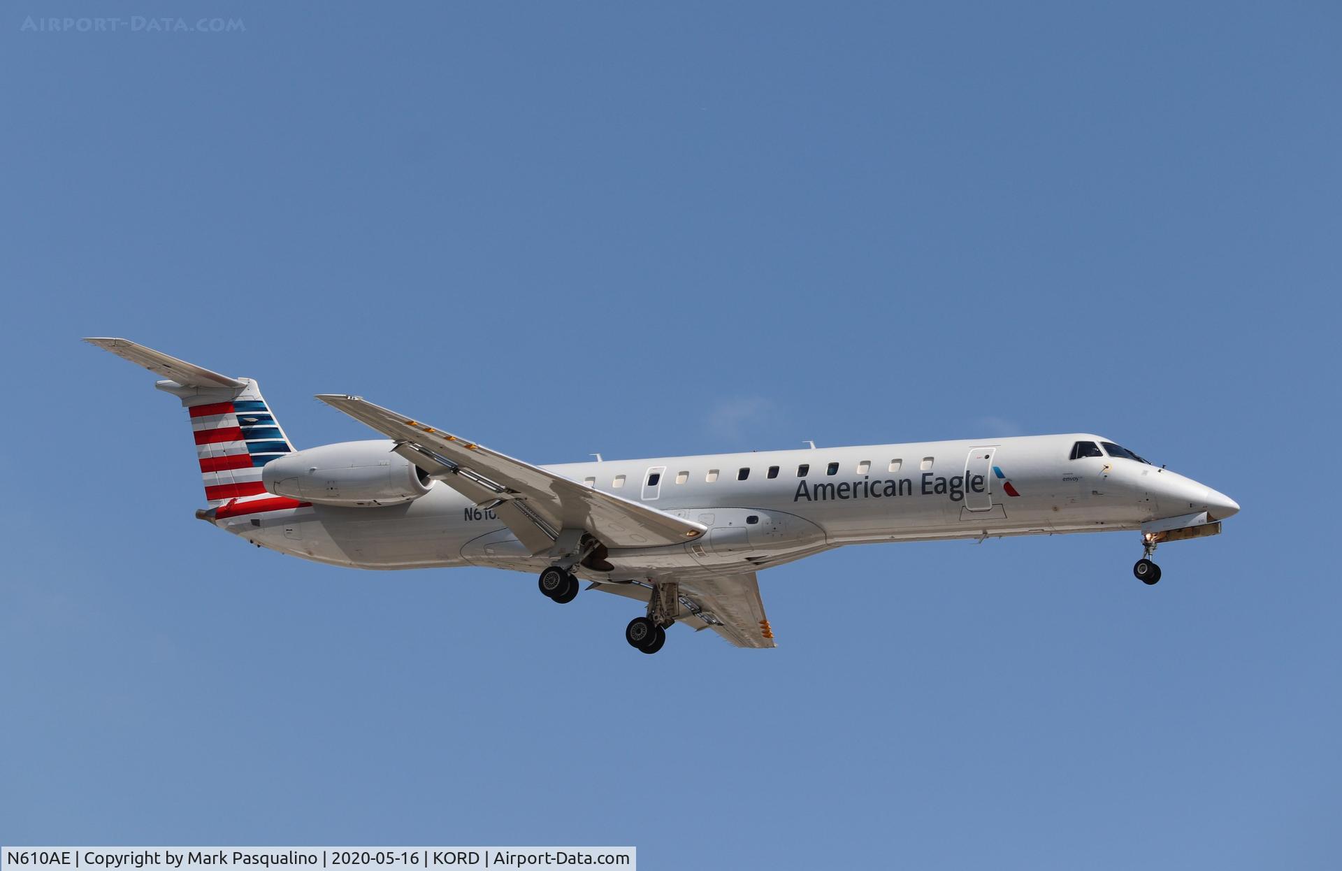 N610AE, 1998 Embraer ERJ-145LR (EMB-145LR) C/N 145073, EMB-145LR